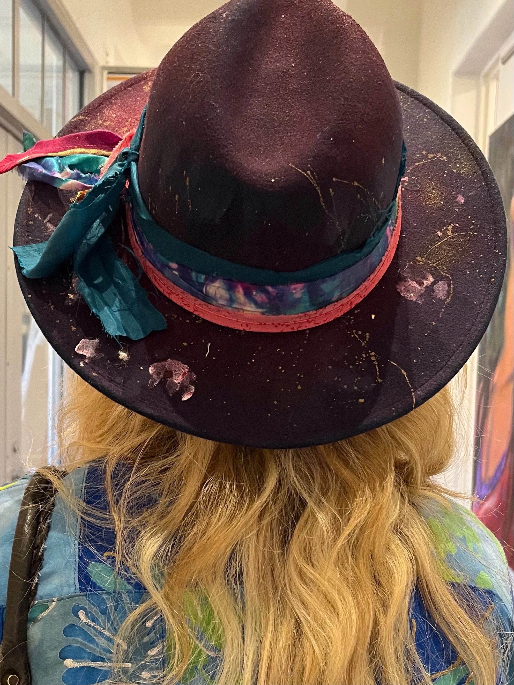 Hat #3-and it&rsquo;s SOLD!  Have you ever seen anyone make a fedora look so good? 

hats
painted hats
followers
felt hats
fedoras

#handmade #hatstyle #embellishedhats #wearableart