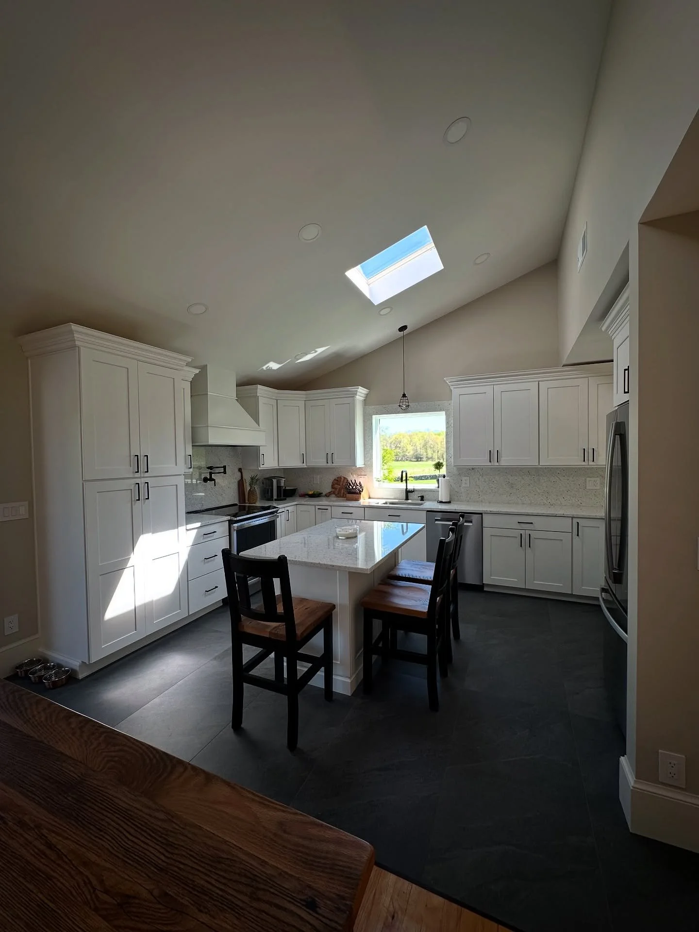 Let&rsquo;s REALLY appreciate this new kitchen! Before &amp; afters 🔥