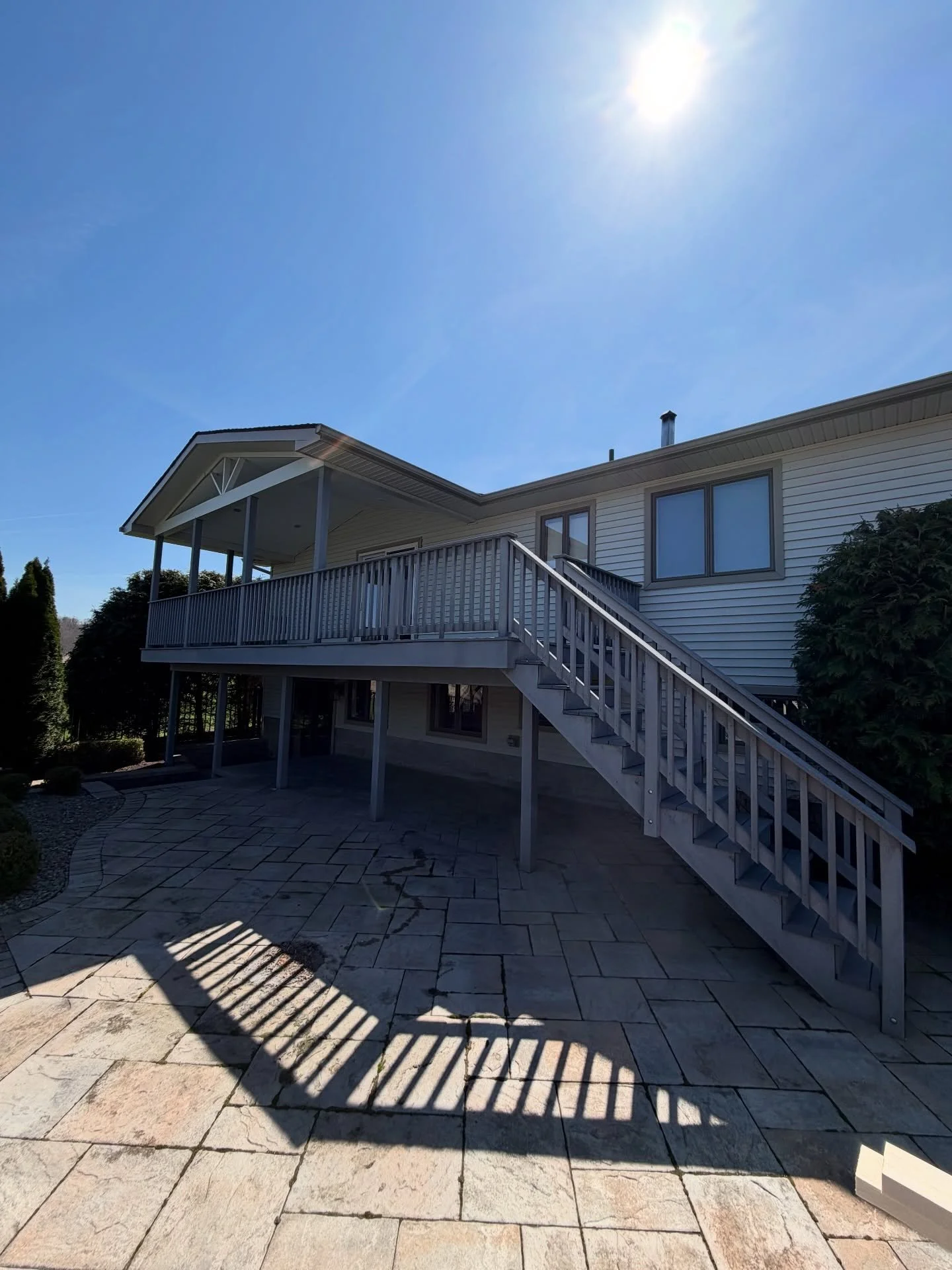 Old original trex deck coming down 😁