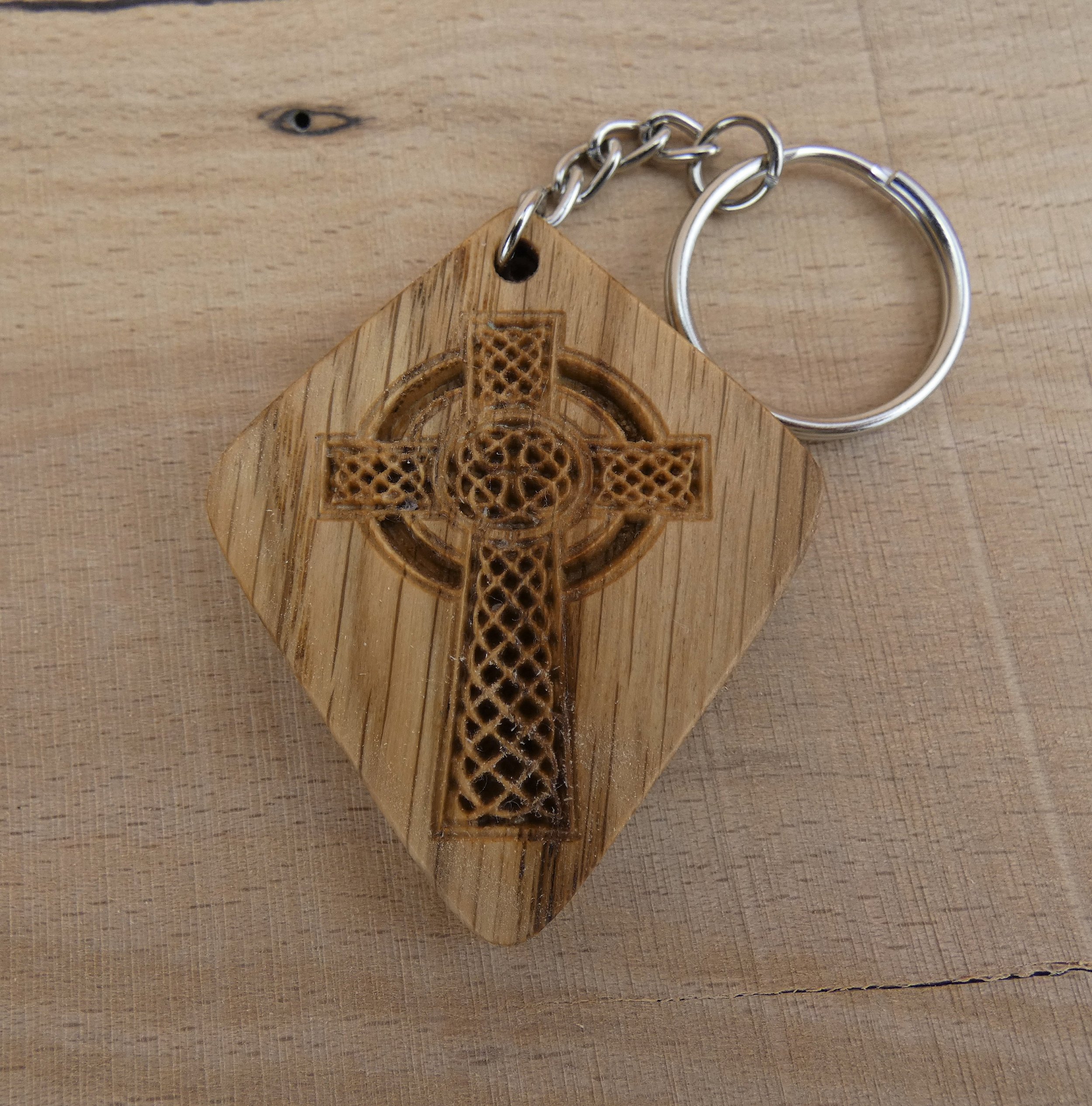 https://i.etsystatic.com/19732423/r/il/7f63dd/3319206895/il_fullxfull.3319206895_mdba.jpg
