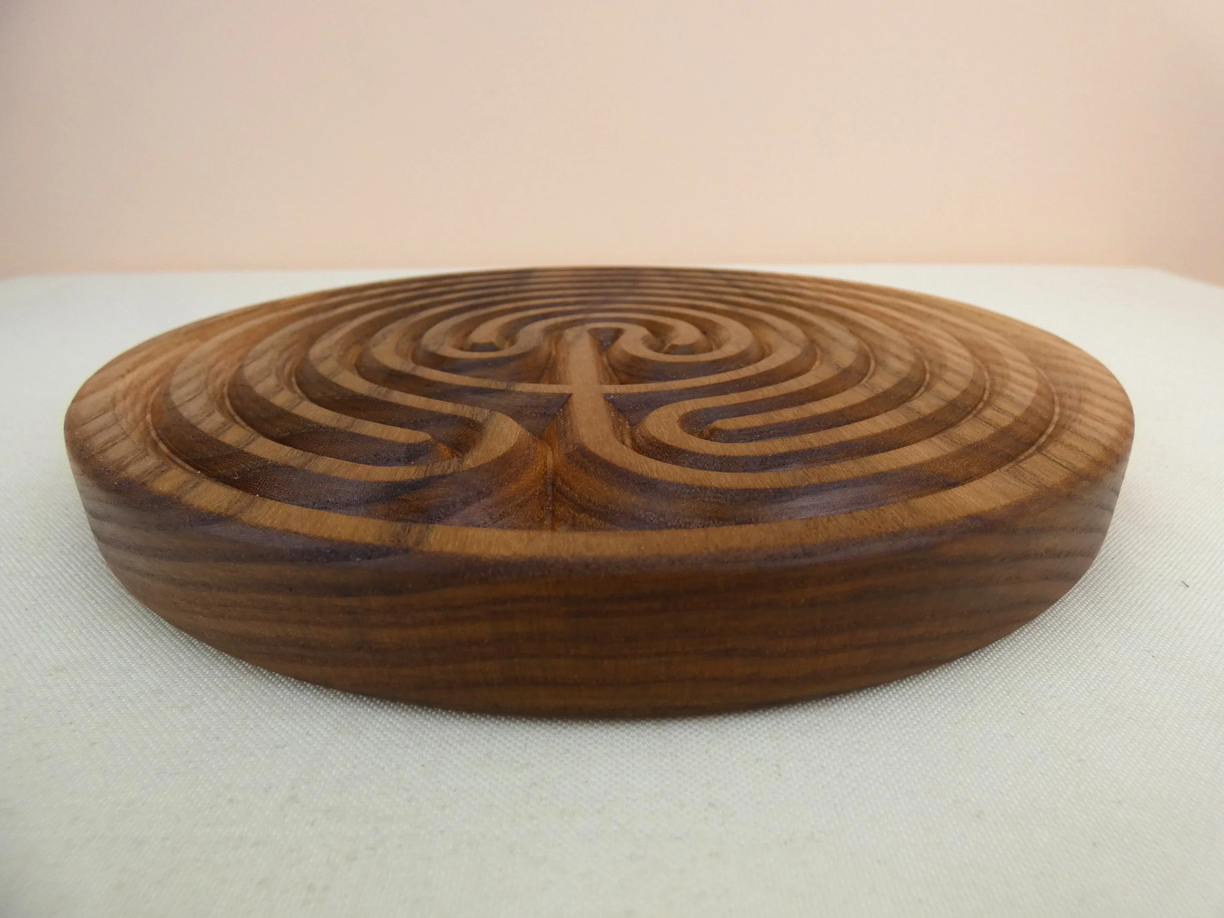 Cretan Round Elm Wooden Meditation Finger Labyrinth — The Grain Attraction