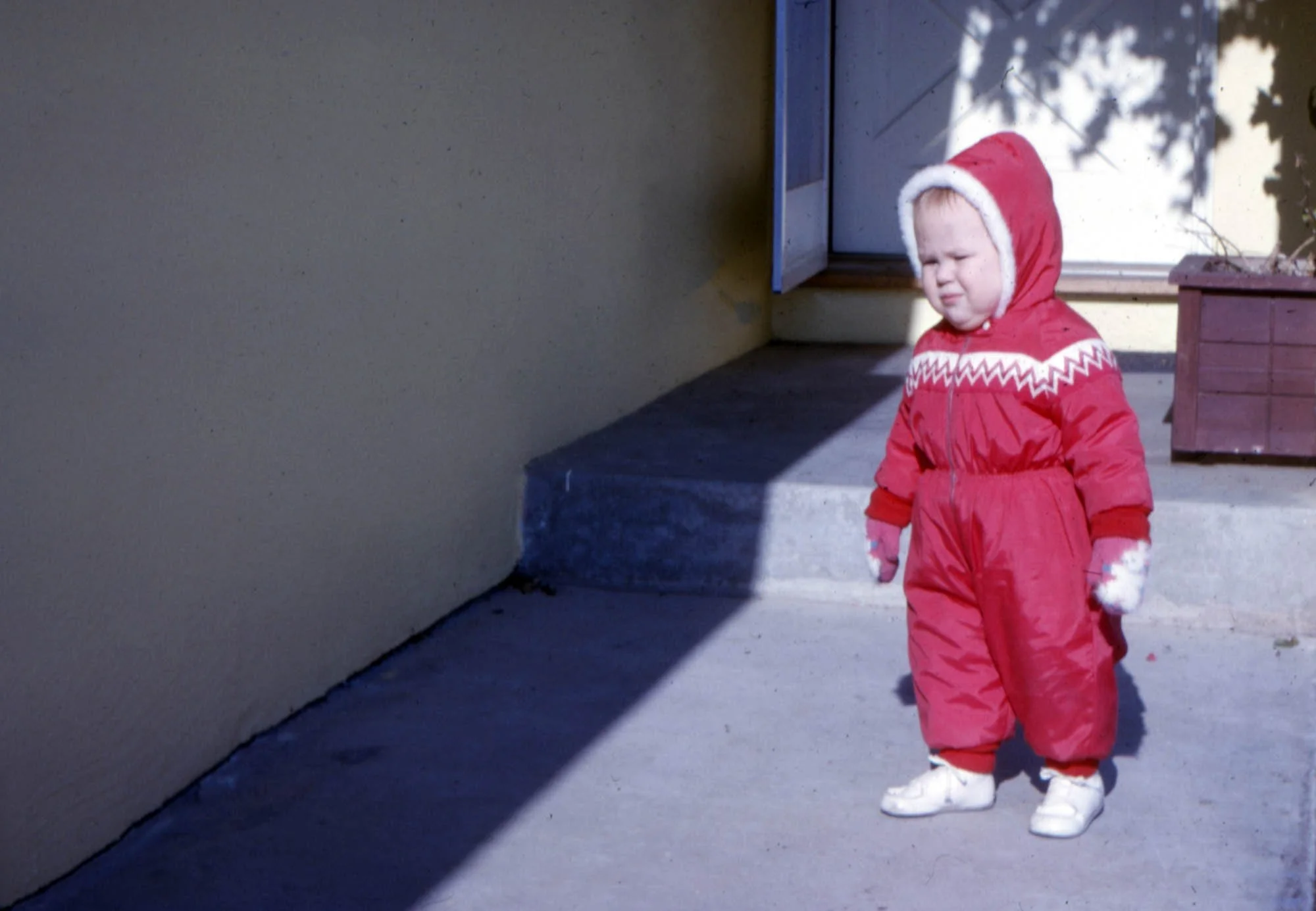 Christmas in Sunnyvale. Rod in weird snowsuit, part 2.