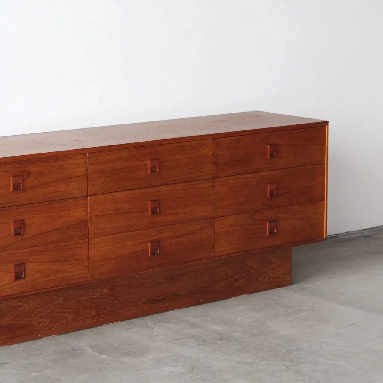 Mid century teak chest of drawers, 1970s