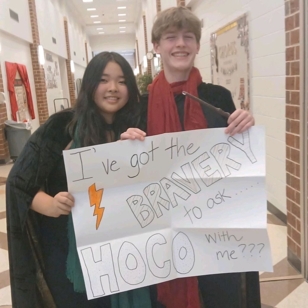 She might be a SNAKE, but HOCO getting postponed made him BRAVE. We love our cast HOCO proposals! How many does this make?!?

HOCO is on November 7th, but PUFFS is onstage at JCHS on October 23rd and 24th. See you at both! 

#jchsgladiators #puffspla