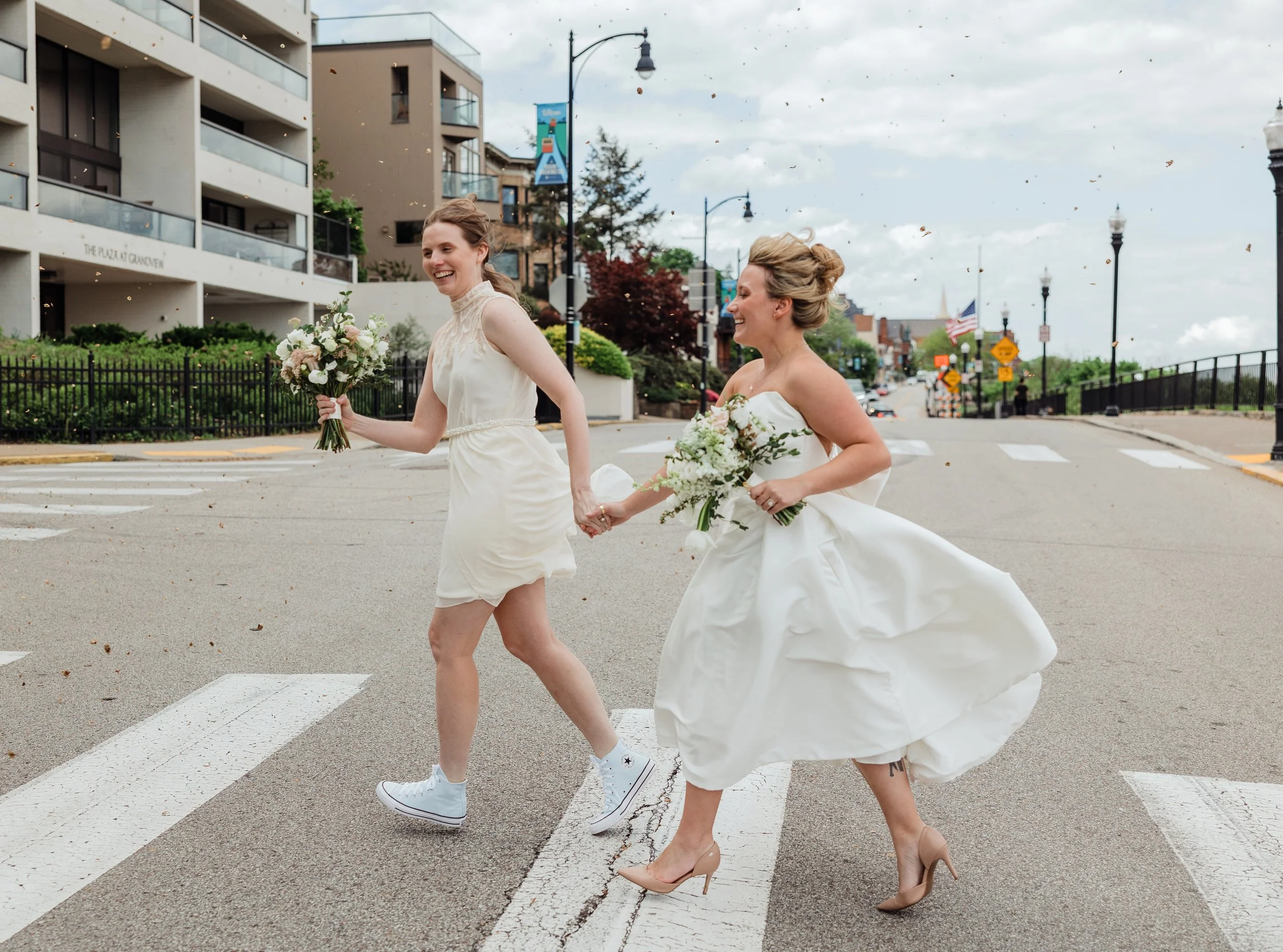 Downtown Pittsburgh Elopement Photographer | Allegheny Courthouse