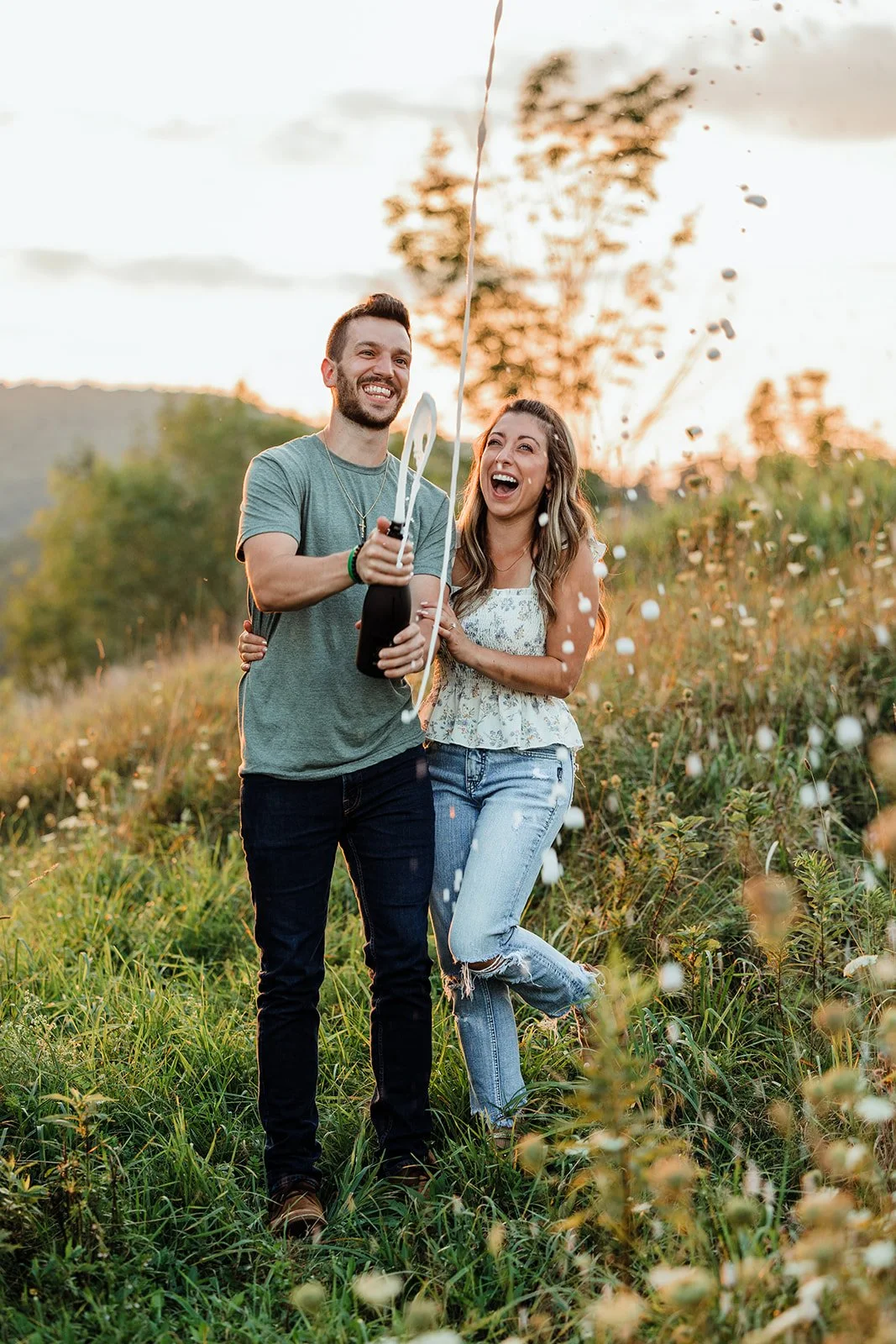 Engagement photography by T&T Photography