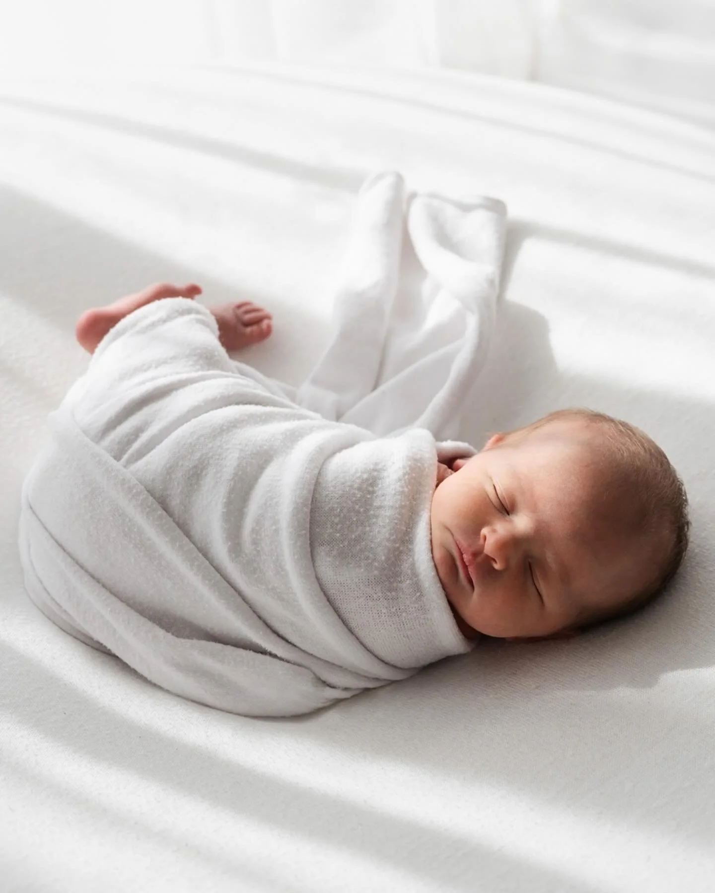 I met this beautiful Mumma many moons ago, when I was studying photography and she was my model. Fast forward and I have had the pleasure of capturing for her and her growing family time and time again. There are moments in my business life, that I h