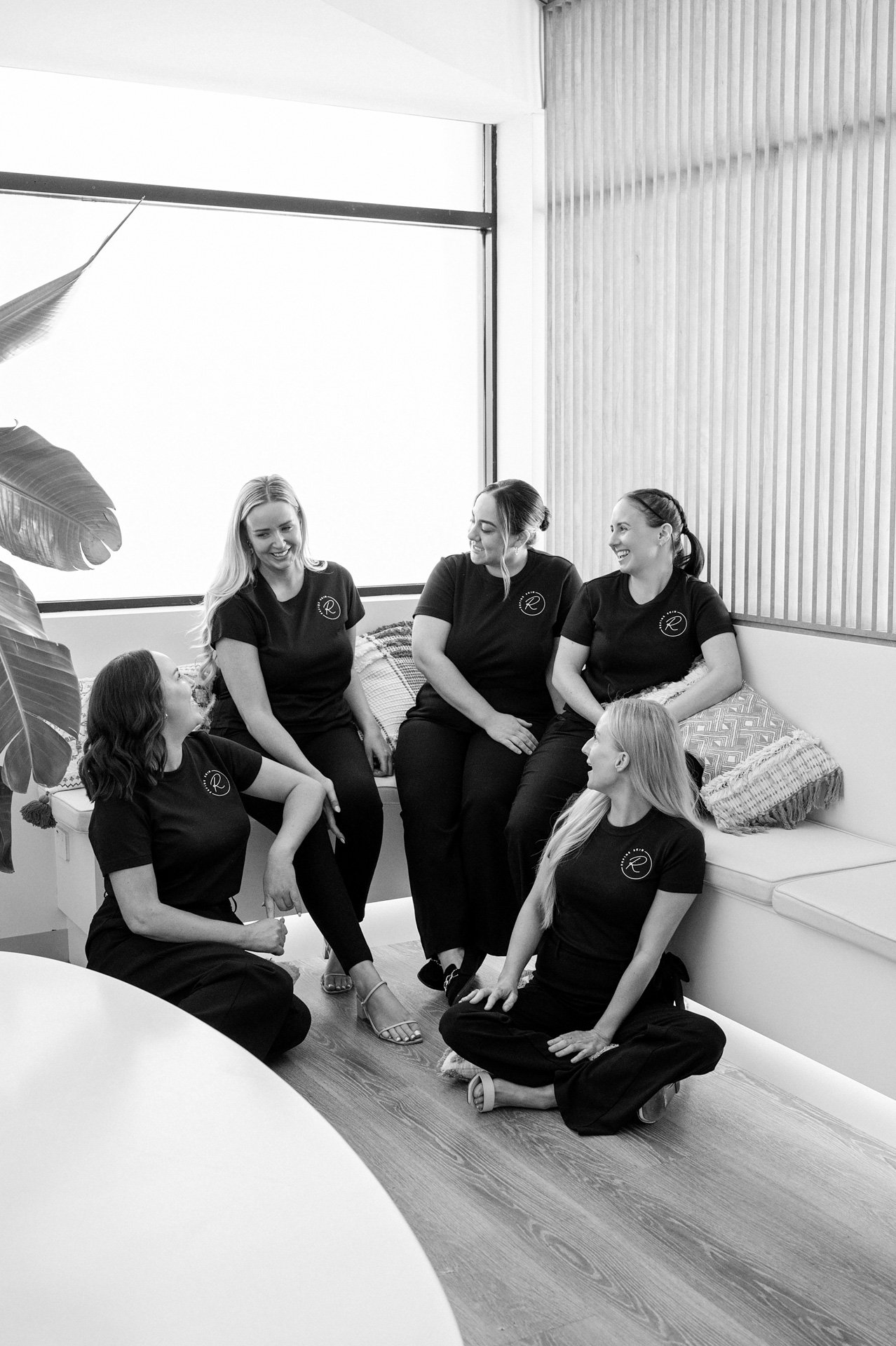 RefineTeam2024_092BW.jpeg