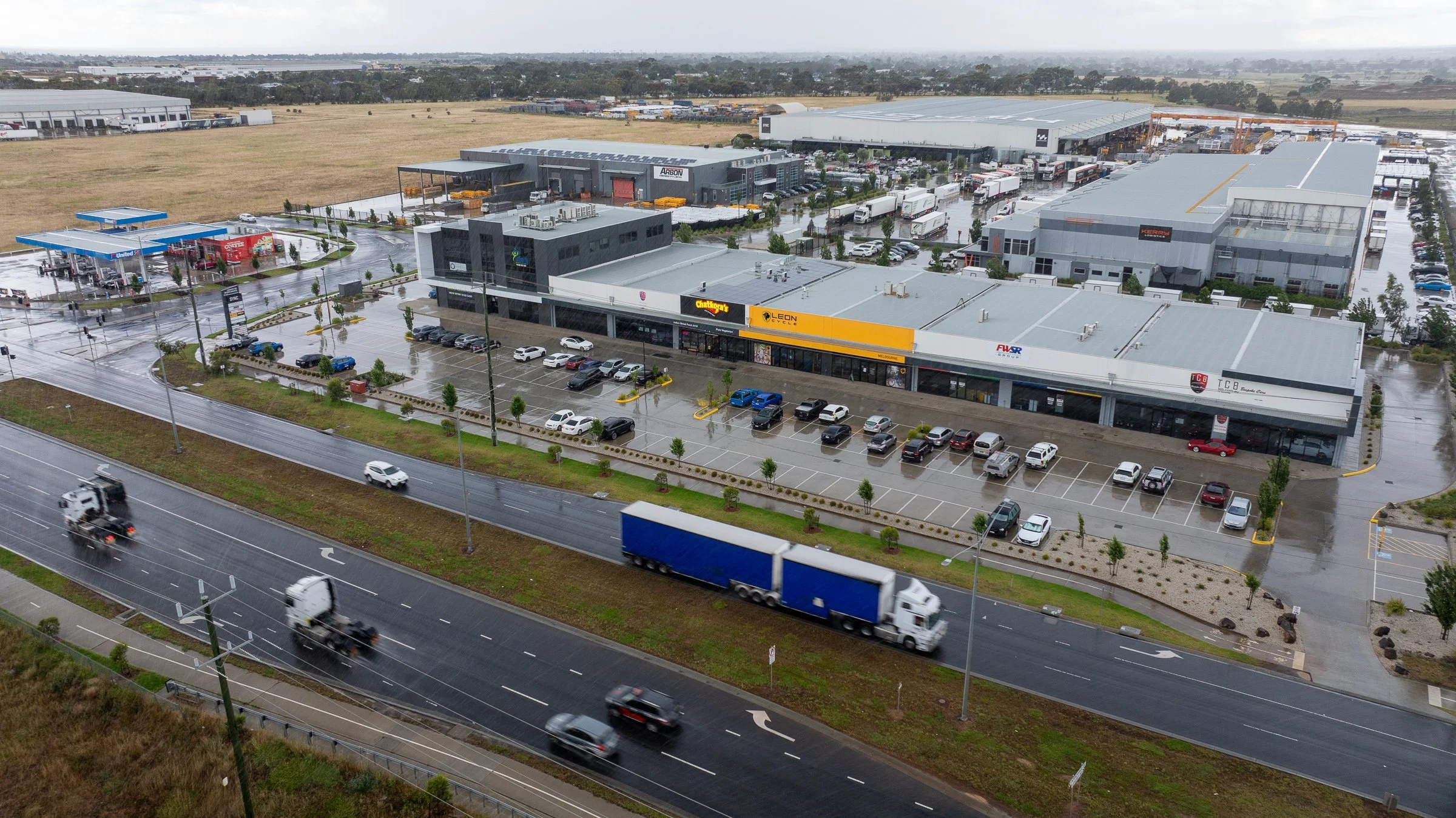 Leakes Road, Laverton North