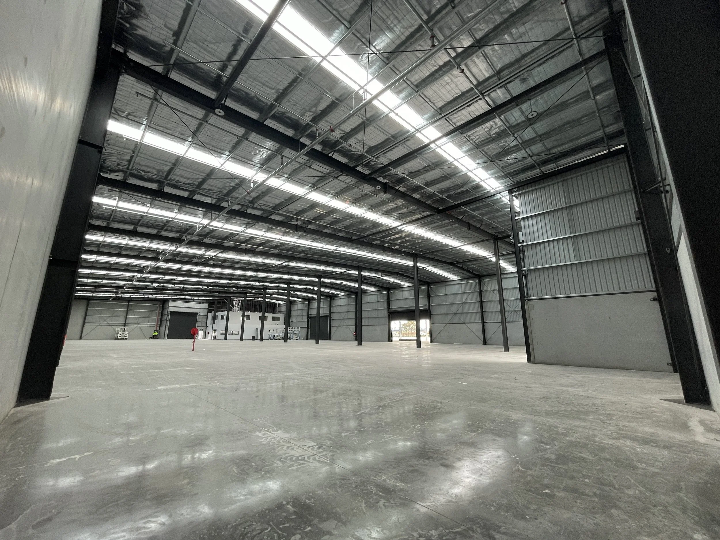Mitre 10, Laverton North