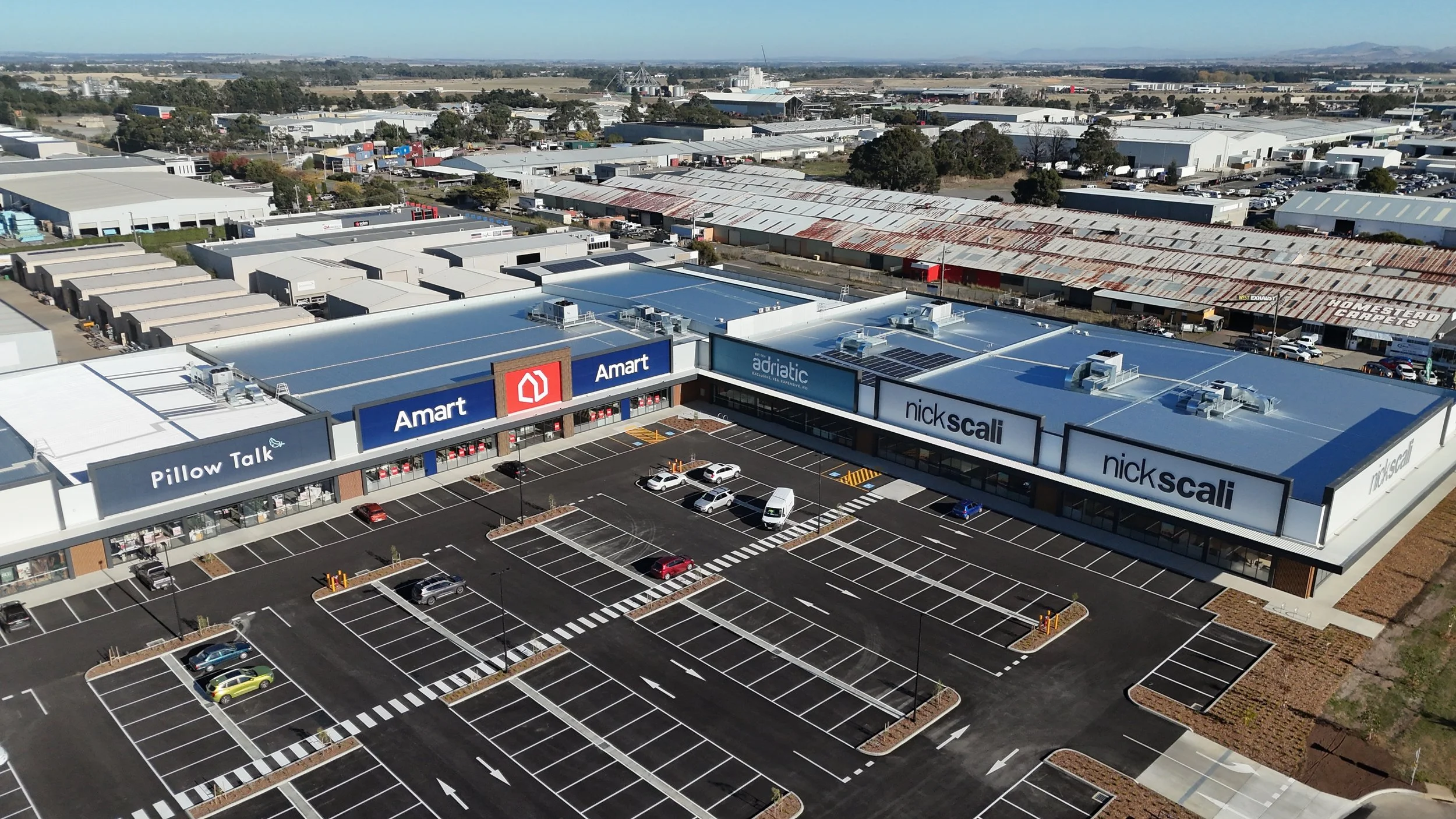 Wendouree Homemaker Centre