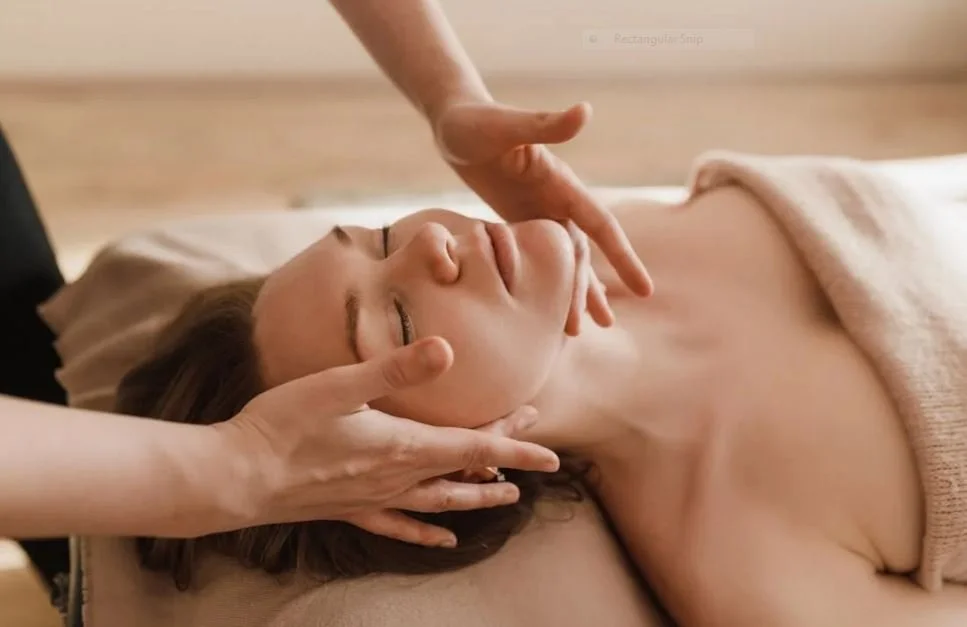 Why Non-Invasive Skincare