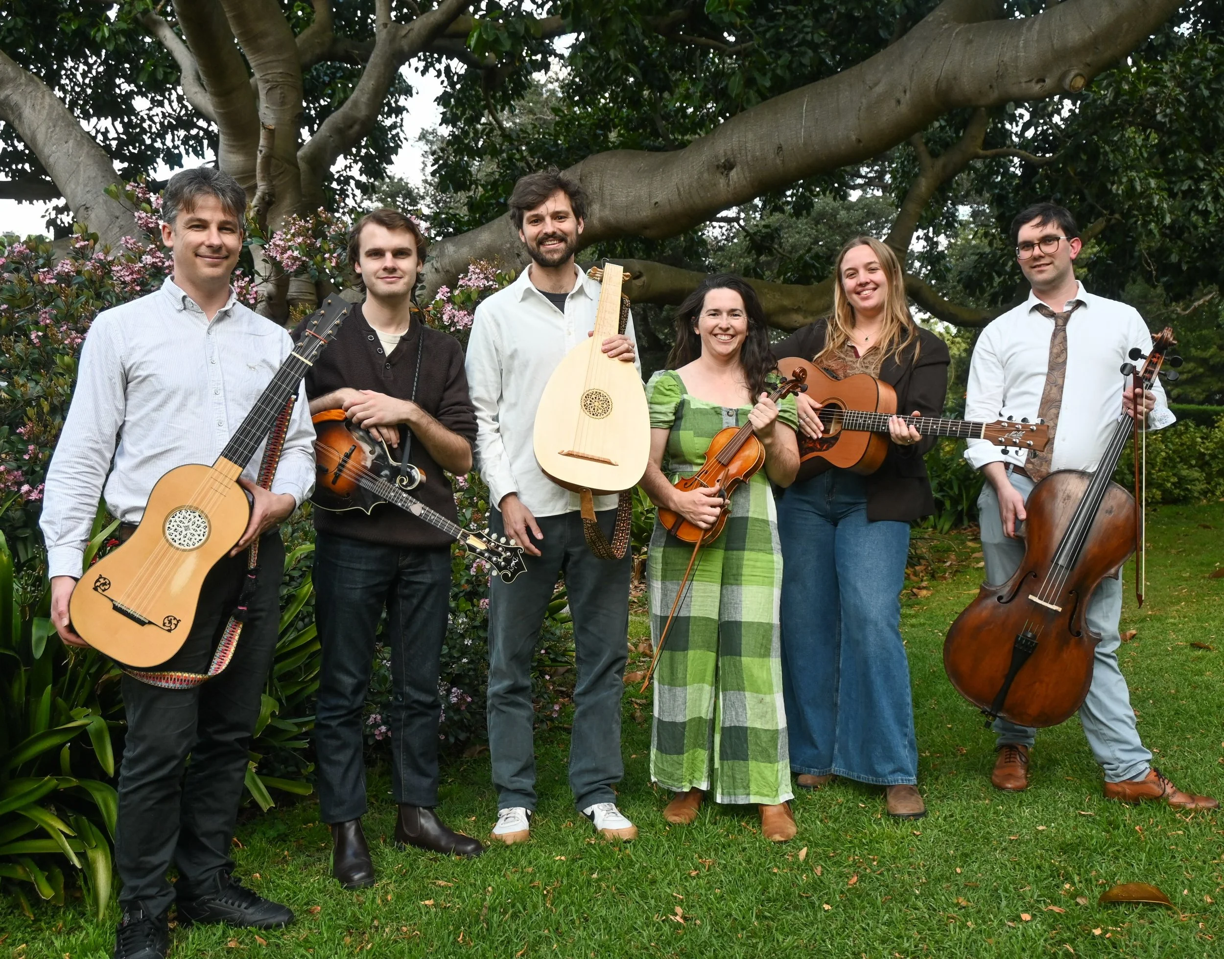 🌳 EP Launch tonight at @gasoline.pony 🌳

We&rsquo;re very excited to be launching our EP tonight at the Gasoline Pony in Marrickville from 7pm. Come along to sing the hit tunes of Shakespeare&rsquo;s time with us and enjoy some fabulous folk dancin