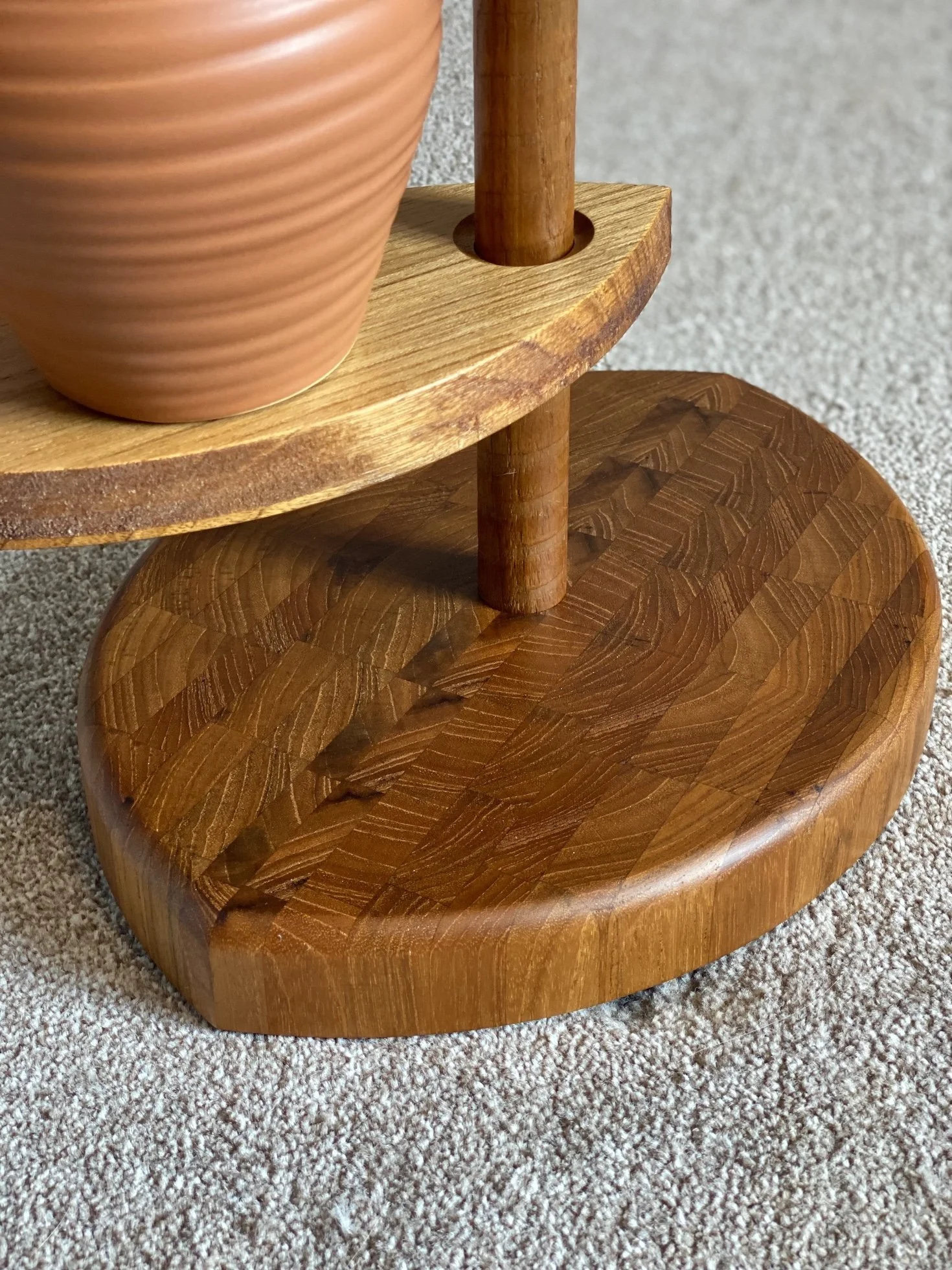 Revival Shelf 05.jpg