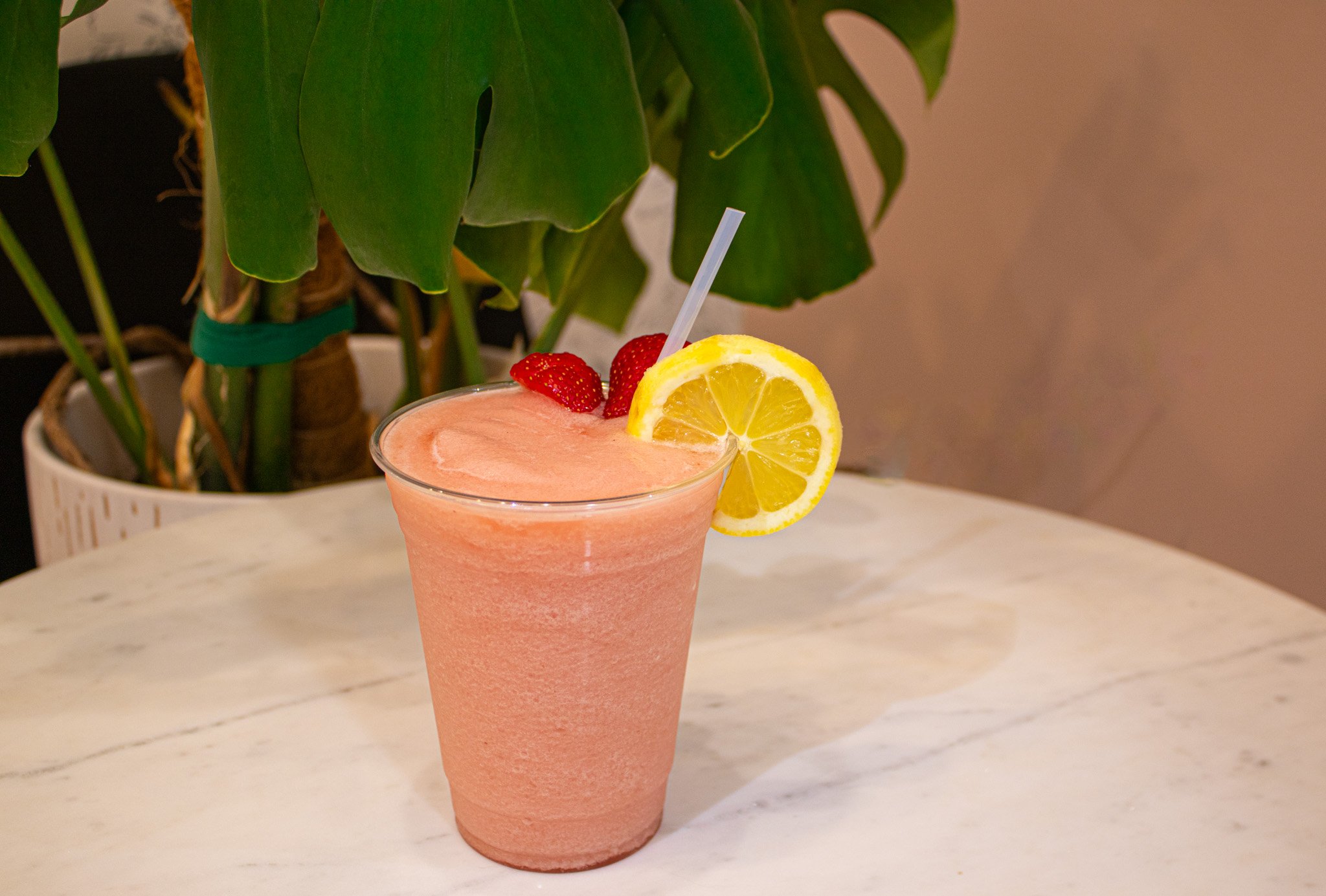 There might be some storms today, but it is nice and warm! Lets celebrate what we can with frozen drinks. There is something for coffee lovers, tea lovers, and drink lovers. 🍓
.
Order online for pickup or delivery: https://whiskandarrow.com/order
.
