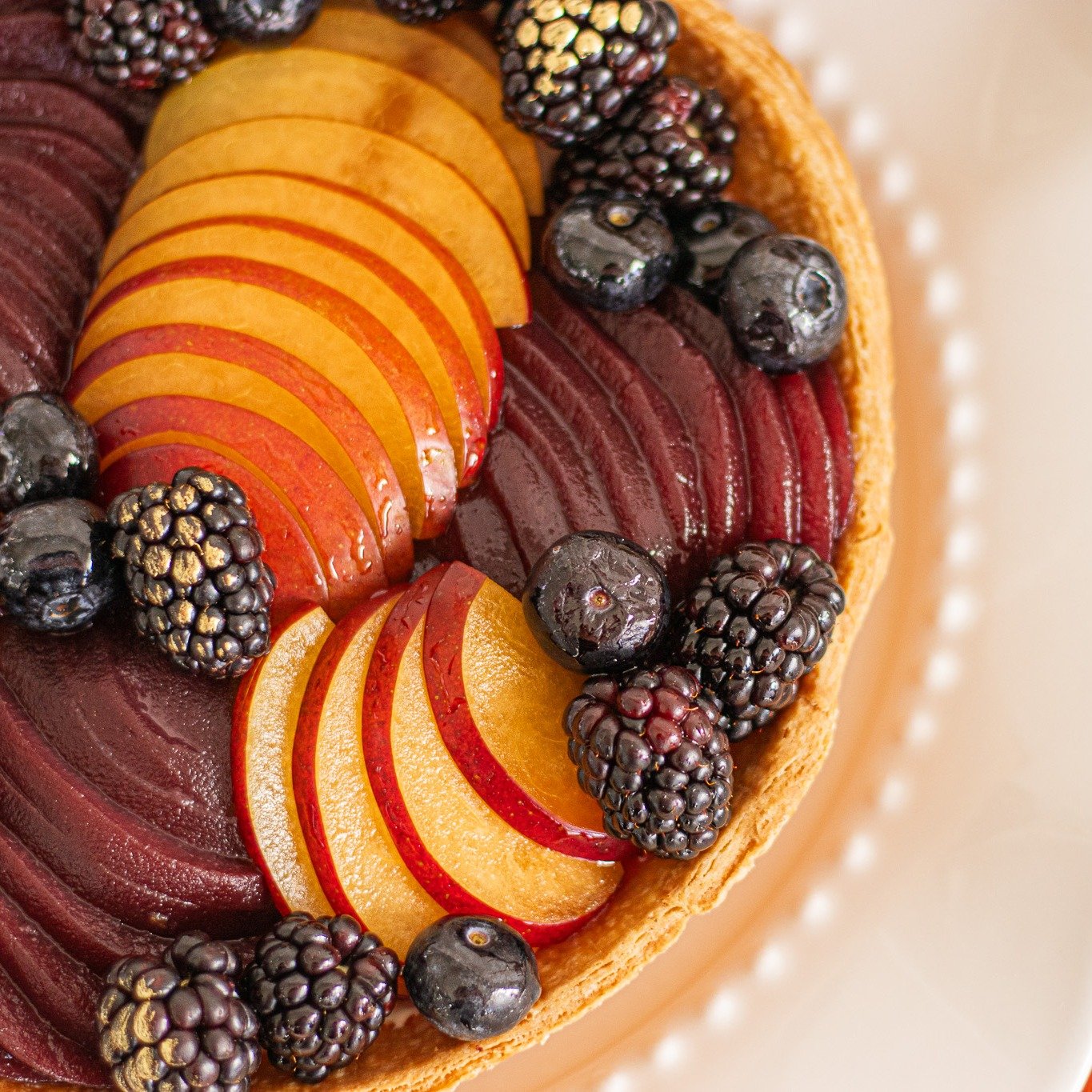 *Menu Below*
Wanna read something terrifying? Thanksgiving is less than 3 weeks away! If you are responsible for cooking the turkey and more, let us be your wing man! Our Thanksgiving menu is out for preorder! We have potatoes, @thunderbirdbakery rol