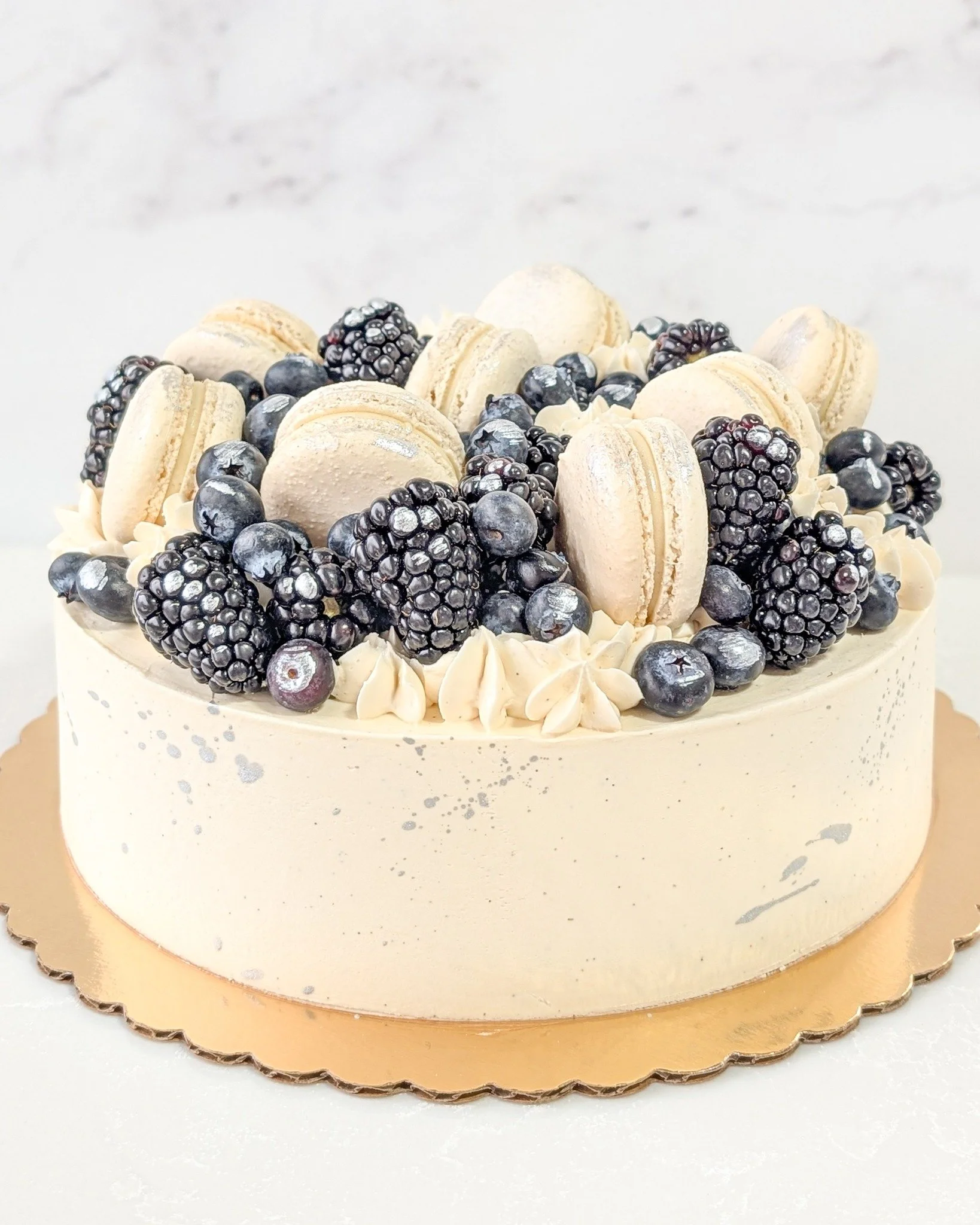 Holy berries! This is the perfect cake for someone who loves fruit. What's your favorite fruit? I'm pretty stuck between raspberries, blueberries, and blackberries. 
.
To order your own custom cake:
Email us here: info@whiskandarrow.com
or call us: 9
