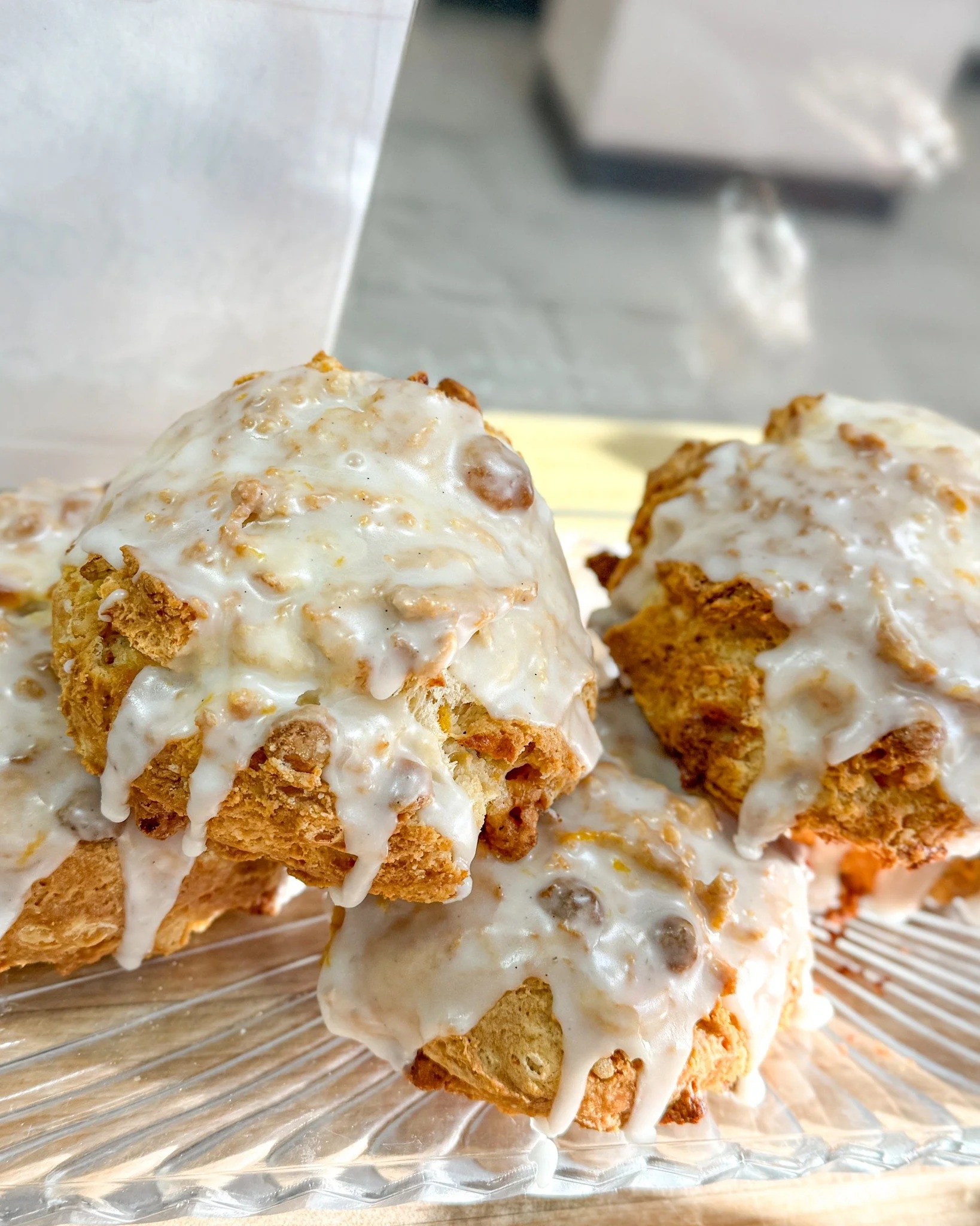 What a crazy start to our week! This snowstorm really lived up to its expectations unfortunately. I hope you're all getting to work safe if you need to trek out there, the roads are ALL ice. Be careful and drive safe!!
.
Stop in or order online thru 