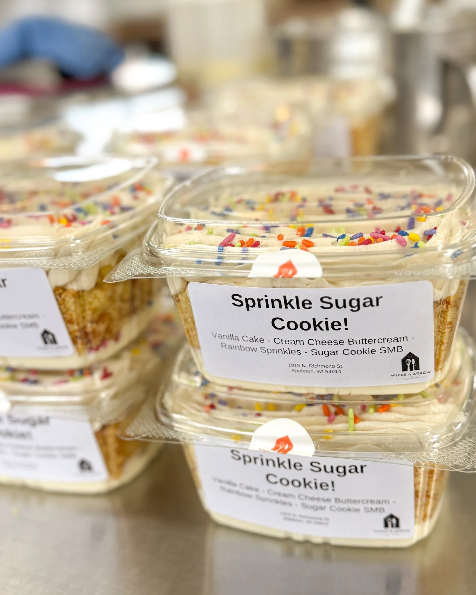 You guys devoured these last week, so we made some more! Vanilla cake, cream cheese buttercream, rainbow sprinkles, and sugar cookie Swiss meringue buttercream. 
.
Stop in or order online thru our app for pickup or delivery! Located in Appleton, Wisc