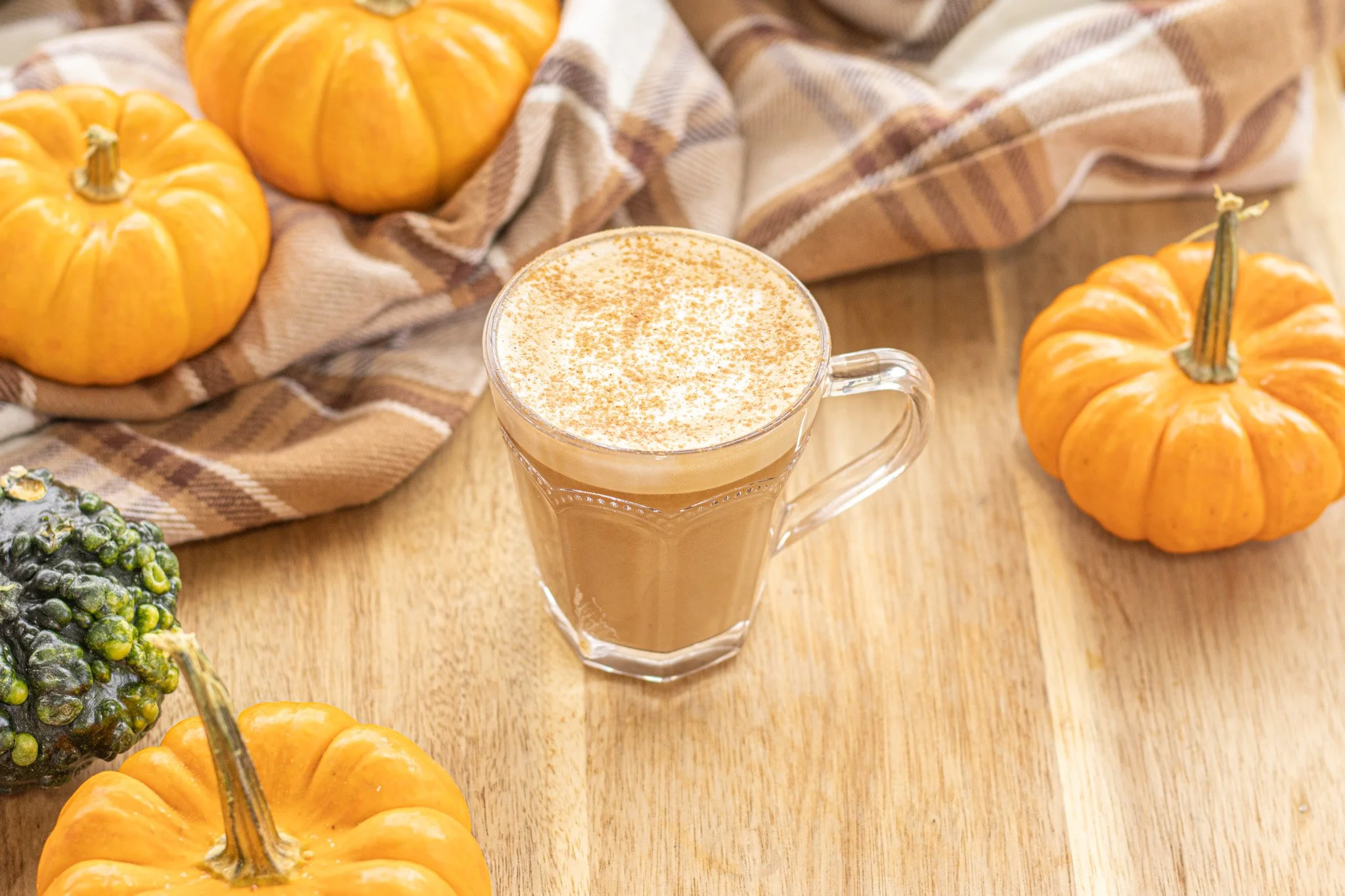 Stop in today and enjoy a $3 medium Pumpkin Spice Latte for International Coffee Day! Any kind of milk, iced or hot! Come see us before we close at 2pm. 
.
Stop in or order online thru our app for pickup or delivery!
.
#psl #pumpkinspice #discount #c