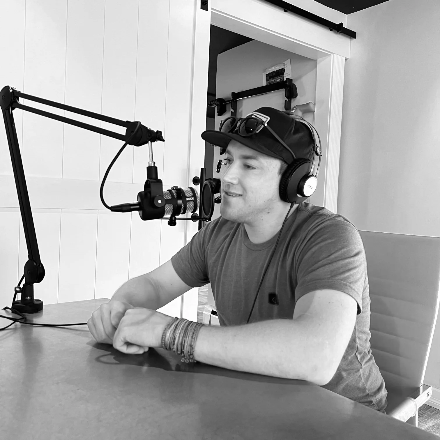 EP.009 w/ Mike Innella North Jersey Drone Shots — Radio Tavern Podcast