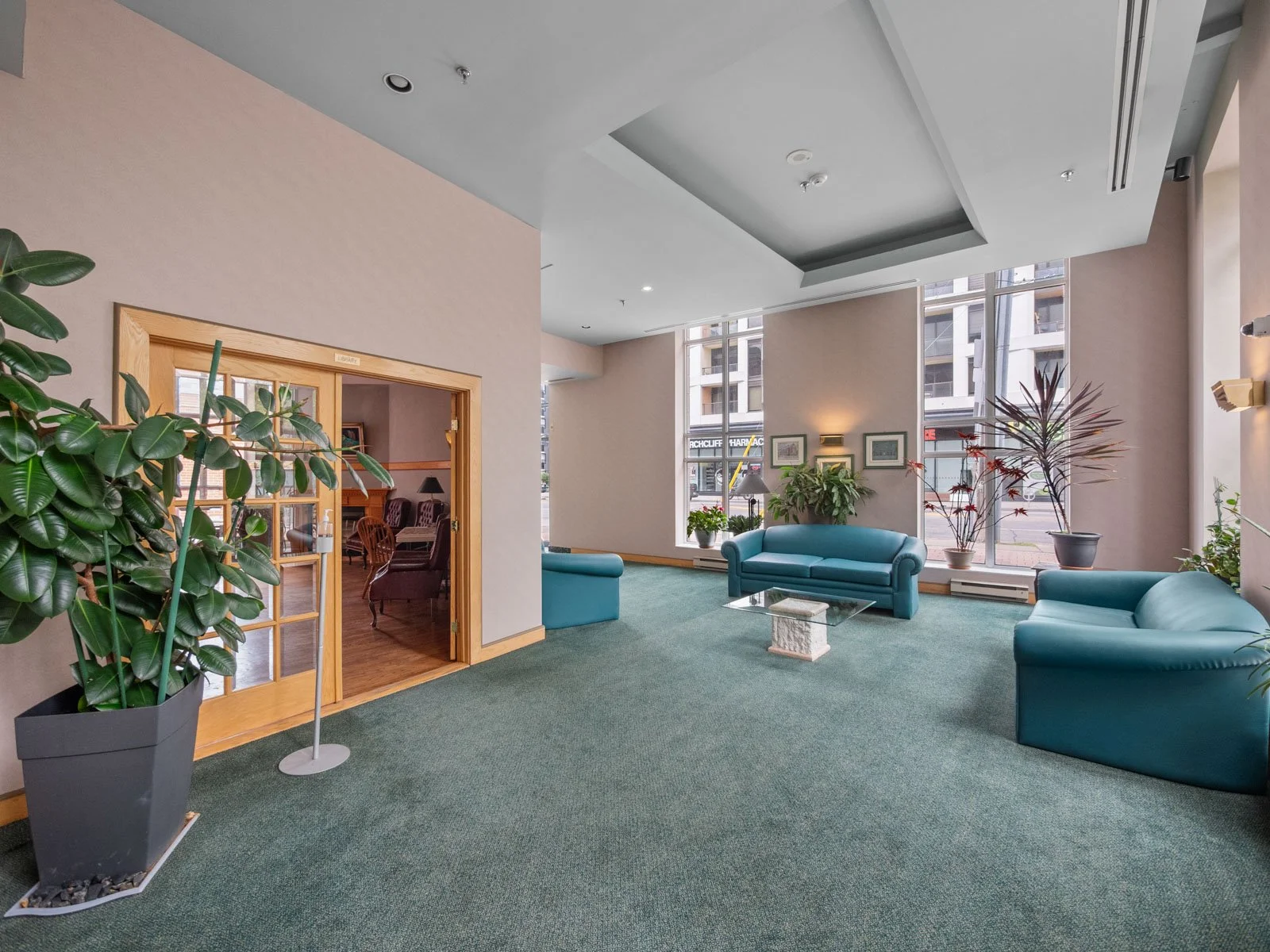 815-1091 Kingston Rd-36.jpg