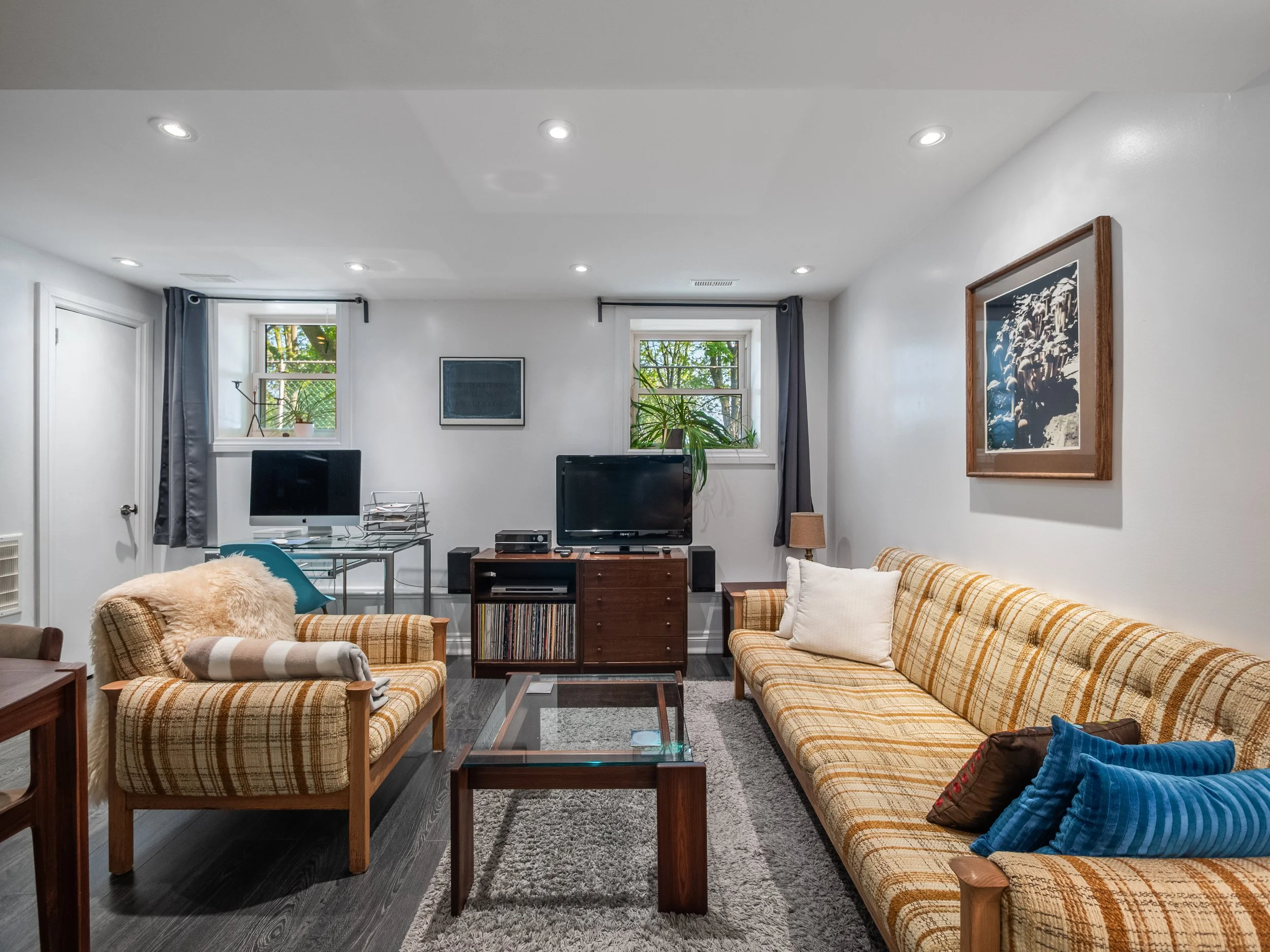 4 Silver Birch Ave-55.jpg