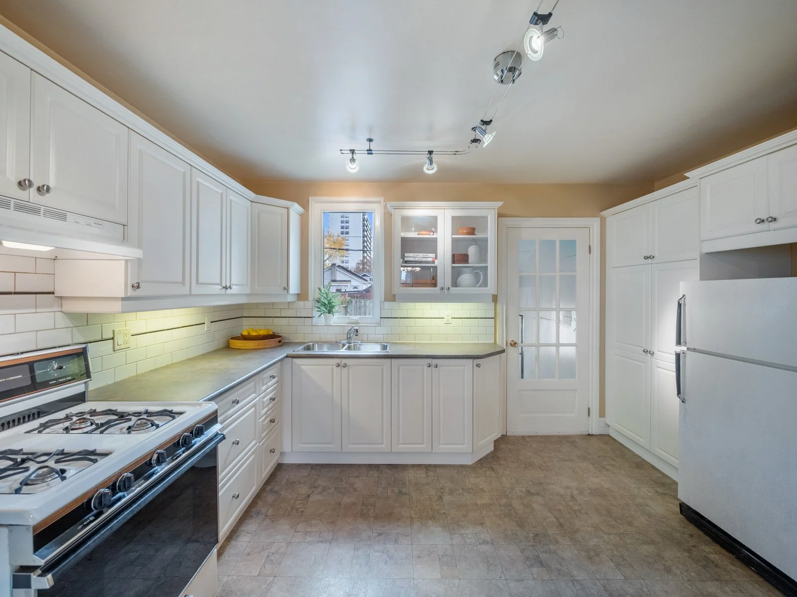 5 Northview Ave-15.jpg