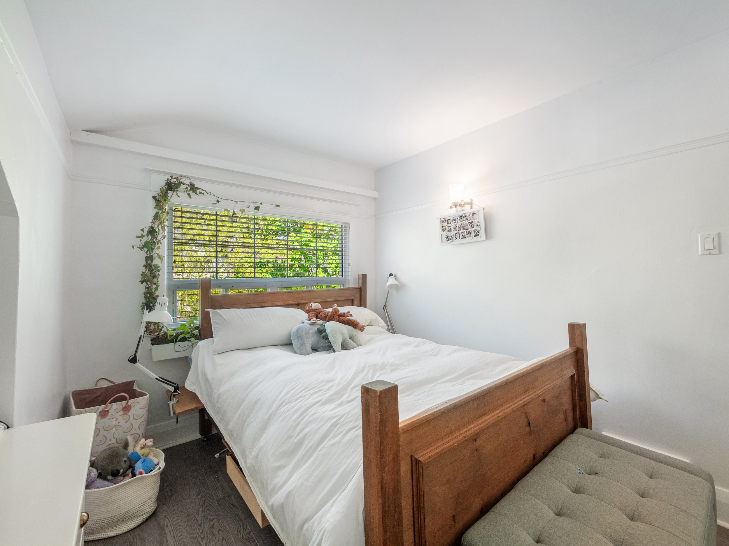 4 Silver Birch Ave-31.jpg