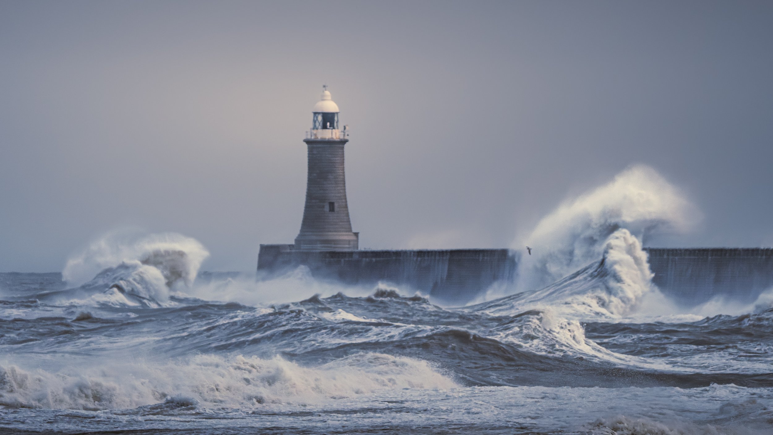 Tynemouth Waves.jpeg