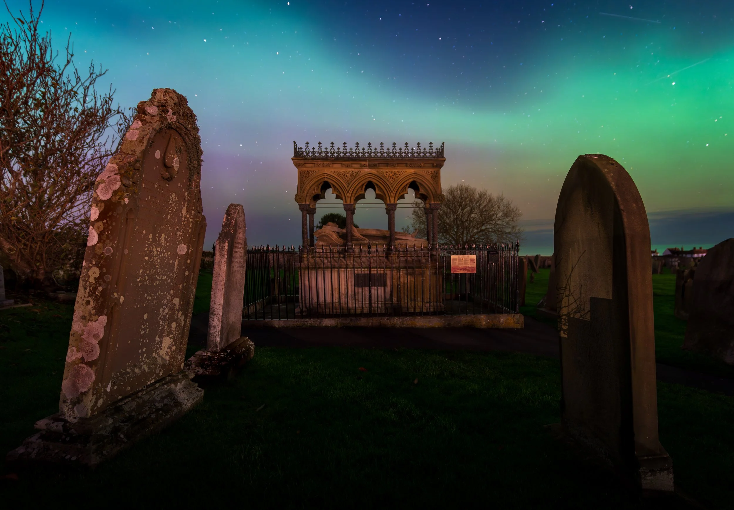 Grace Darlings Grave Aurora.jpeg