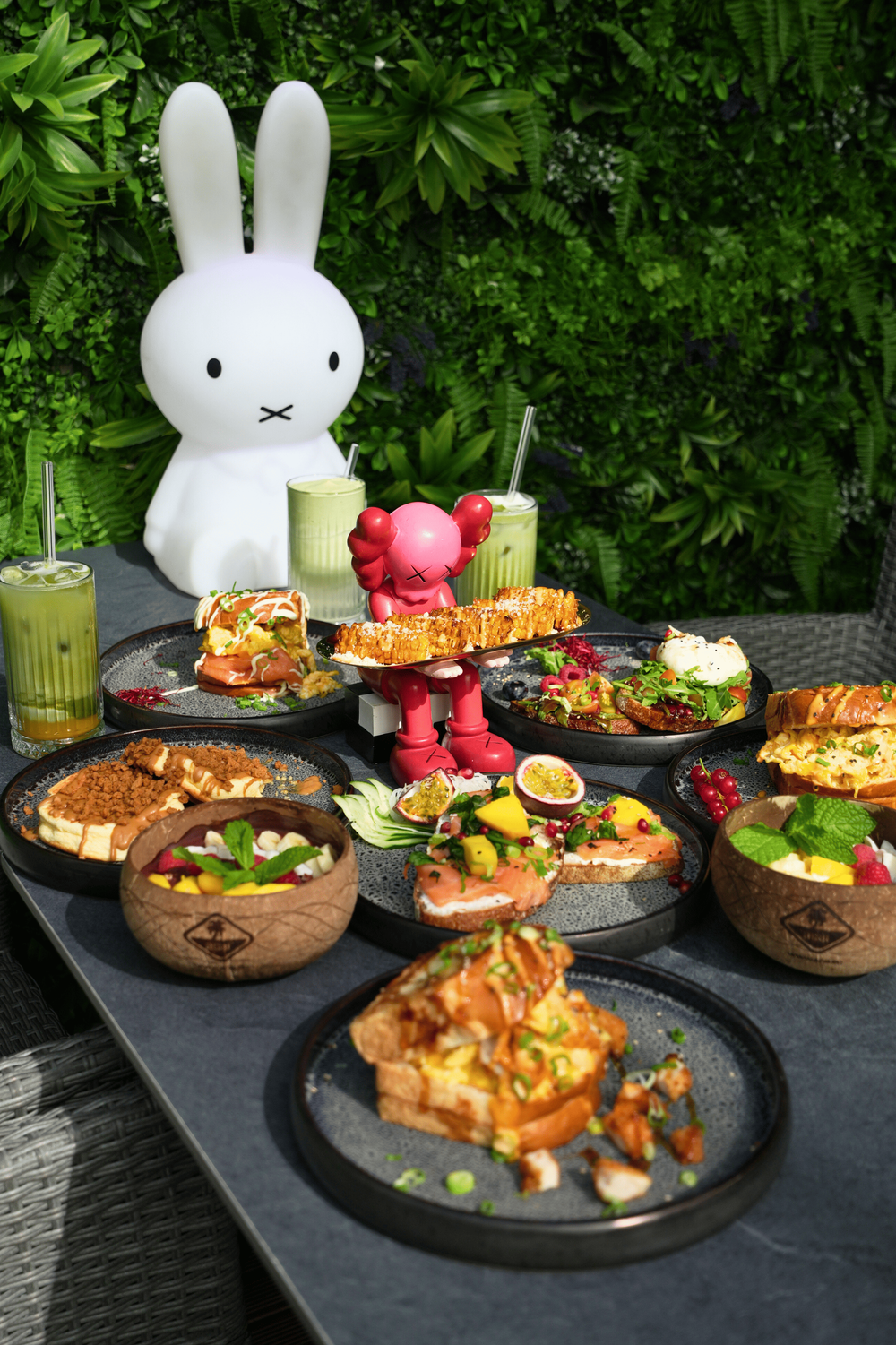 Golden Brunch Auswahl bei OISHINBO Dortmund mit Bowls und herzhaften Gerichten