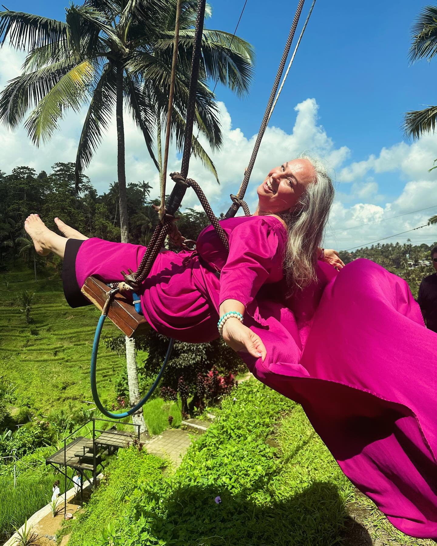 Bali Instagram check list 📋 

✅ Swing over the rice fields in flowy dress. 
✅ Laugh with a wise elder.
✅ Selfie with a monkey.

I made up that middle thing. 🙃 #bali #vibologie