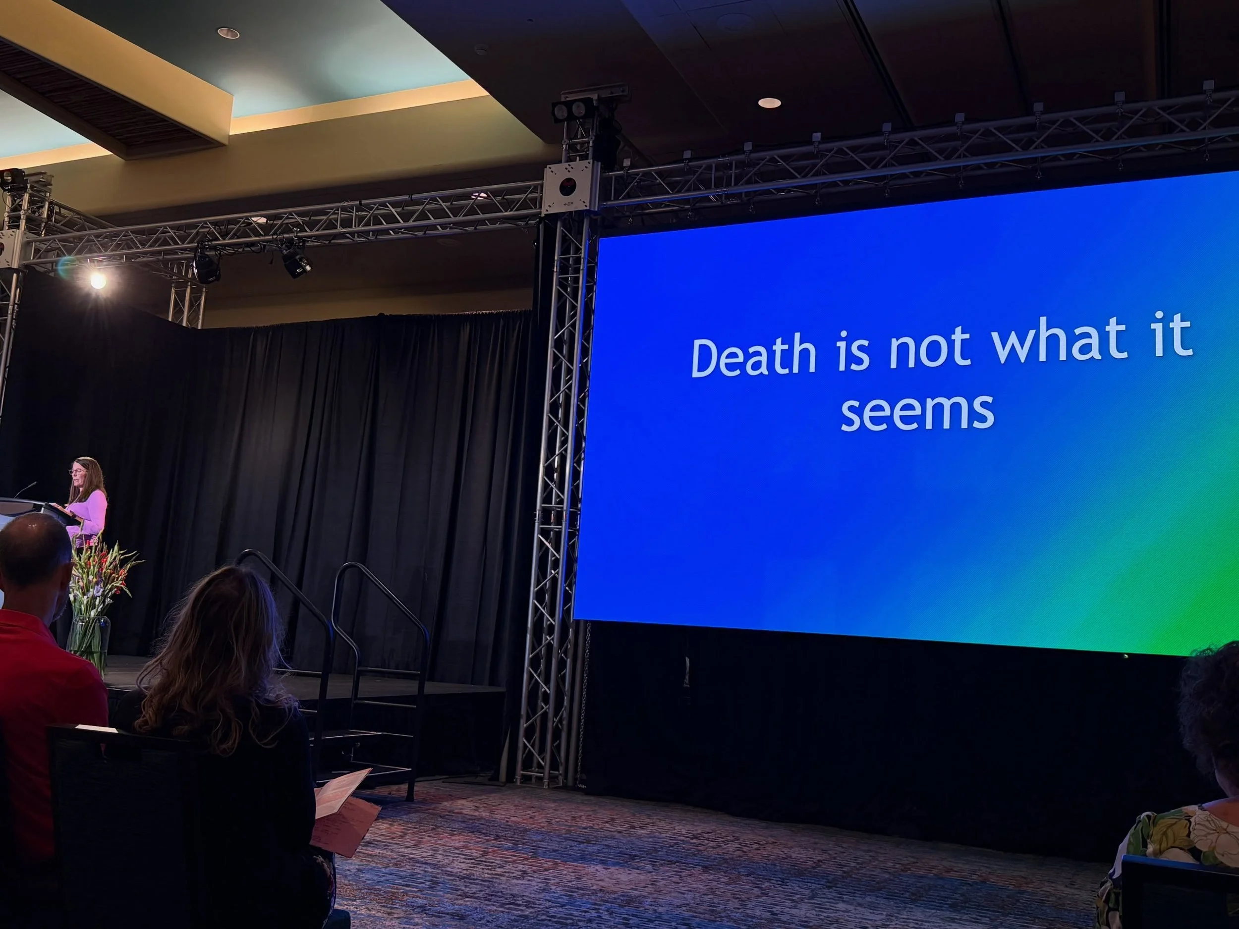 You know you&rsquo;re on the right room when&hellip;🩵

Thank you @drmaryneal for sharing your story and your wisdom. 🙏🏼

At the @helpingparentsheal conference.