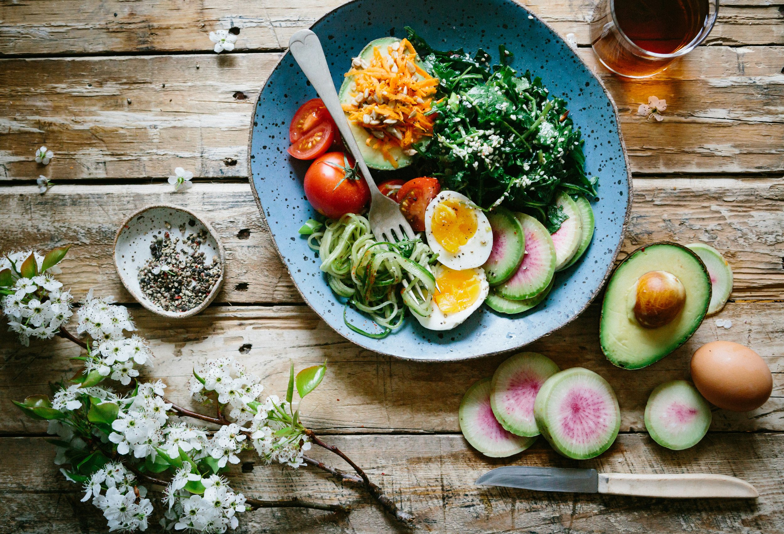 Nourishing the Soul: The Louise Hay Connection Between Food and Spirituality