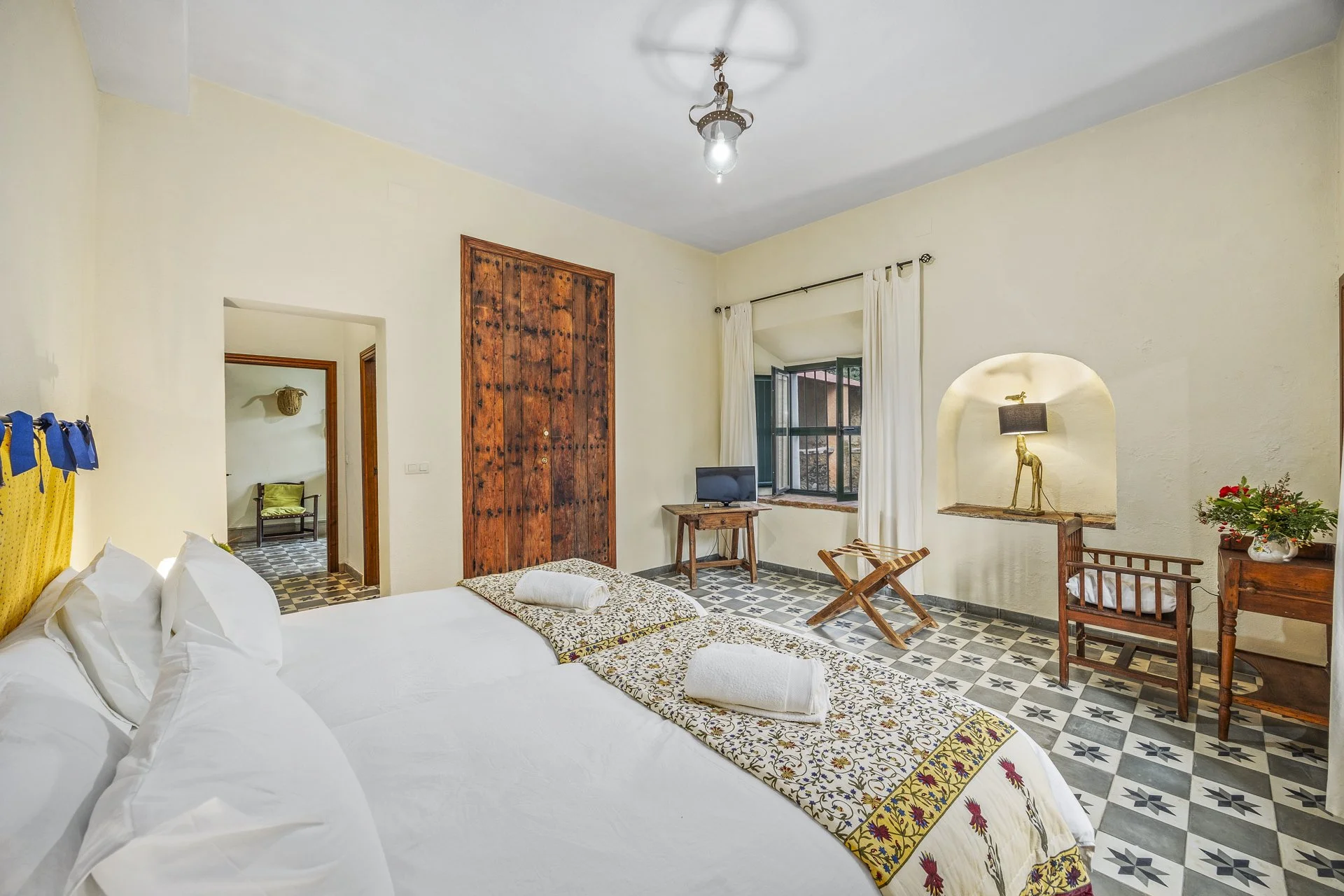 Ashtanga Retreat bedroom.jpg