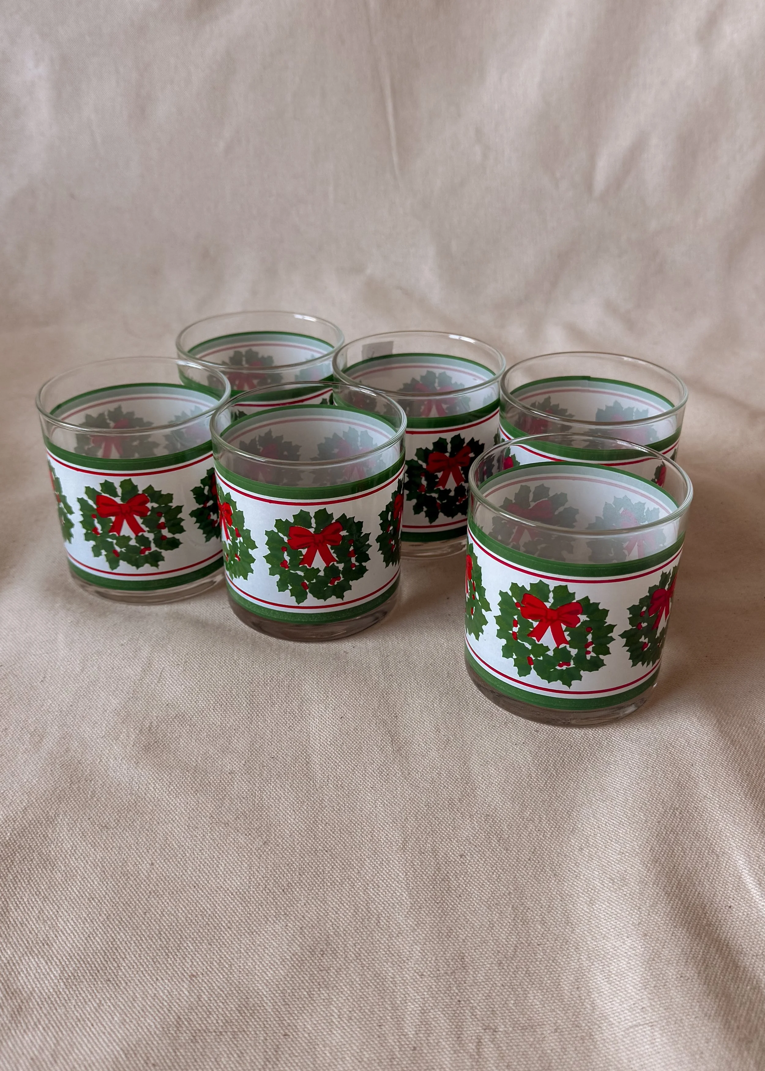Holly Wreath Cocktail Glasses (Set of 6)