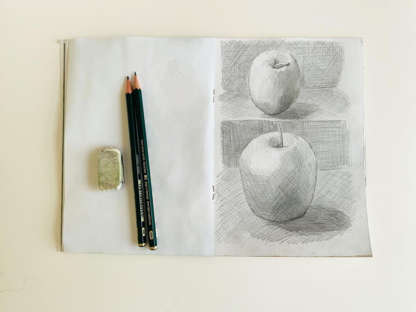 I&rsquo;ll be delivering a NEW 8 week drawing course in Llanrwst,  Conwy with @alwcymru from 5th May to the 30th June! Go to the website to register 😊 (PS ignore the bit of the advert that says online&hellip;it&rsquo;s an in person course 😂) https: