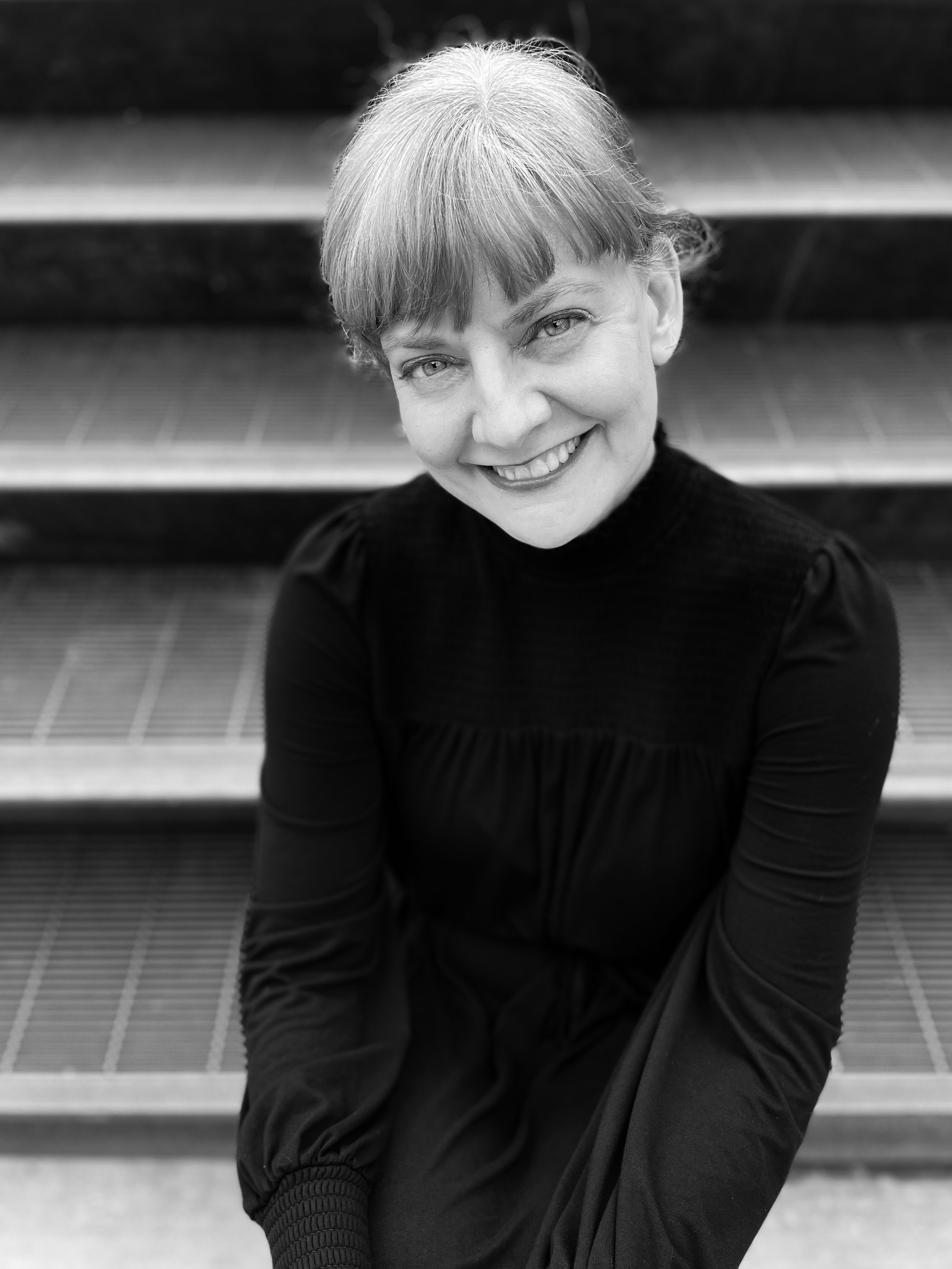 HEIDI AT THE MOMENTARY 2023.jpg