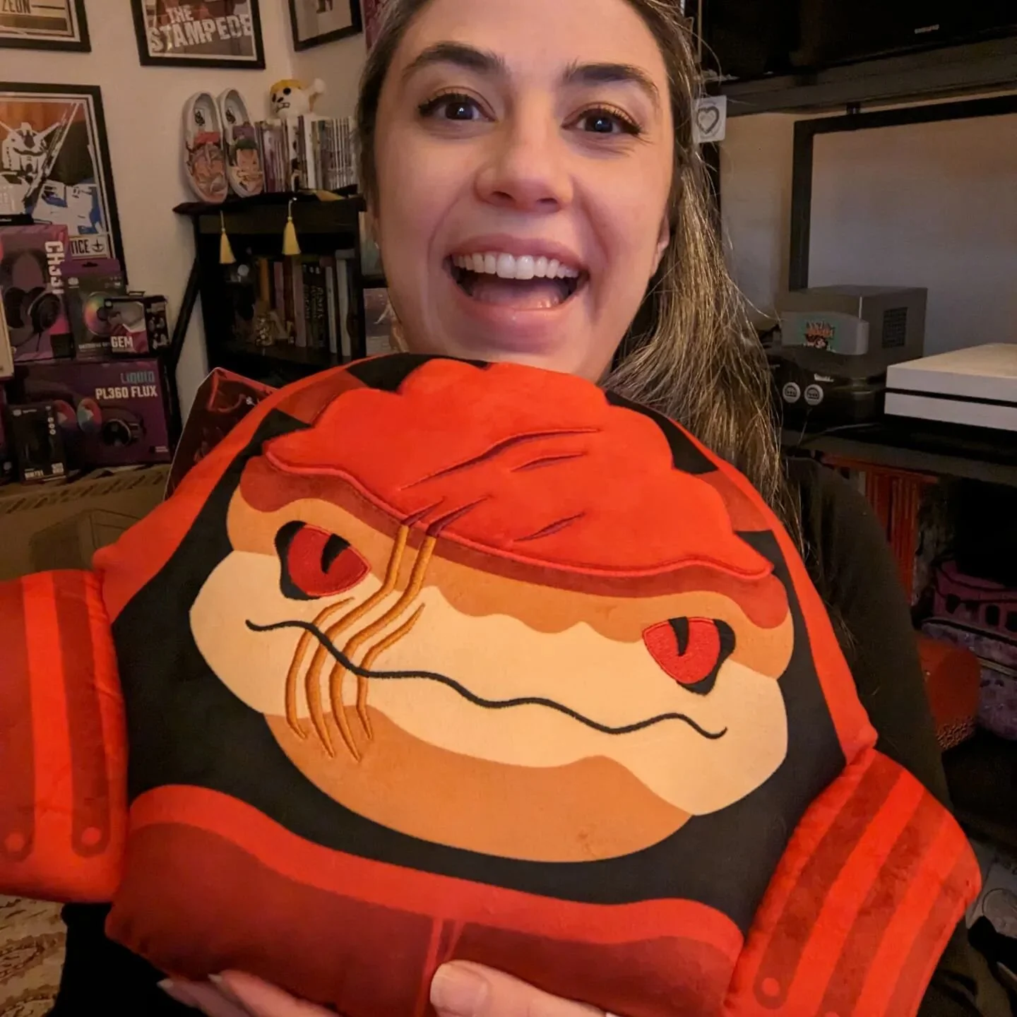 &quot;Hey Yebba, how's your first Mass Effect playthrough going?&quot; Me: **squeals** &quot;KROGAN PLUSHIIIIIIIIE!!!!!!!!&quot; #masseffect #wrex #masseffectlegendaryedition #firstplaythrough #youtube #streamer #plushie #videogames #gamer #gaymer