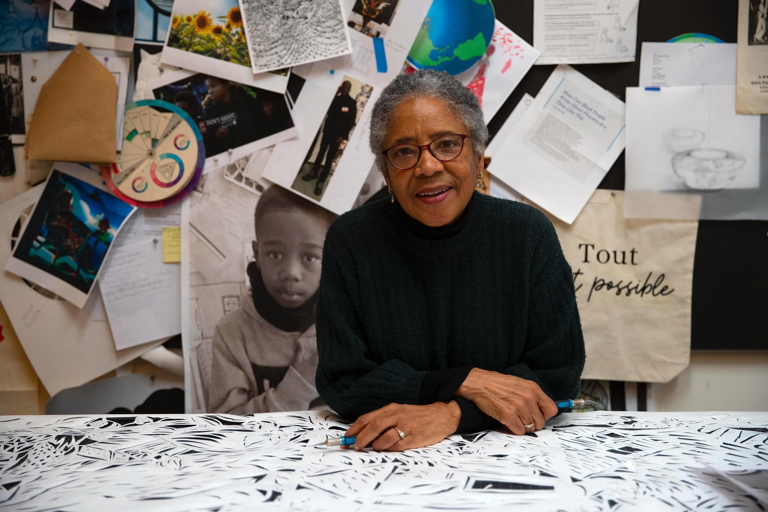 We are so excited for @barbaraearlthomas to begin residency tomorrow at iolair!

Seattle-based artist Barbara Earl Thomas is a visual artist whose active career spans more than 40 years. A skilled painter who now builds tension-filled narratives thro