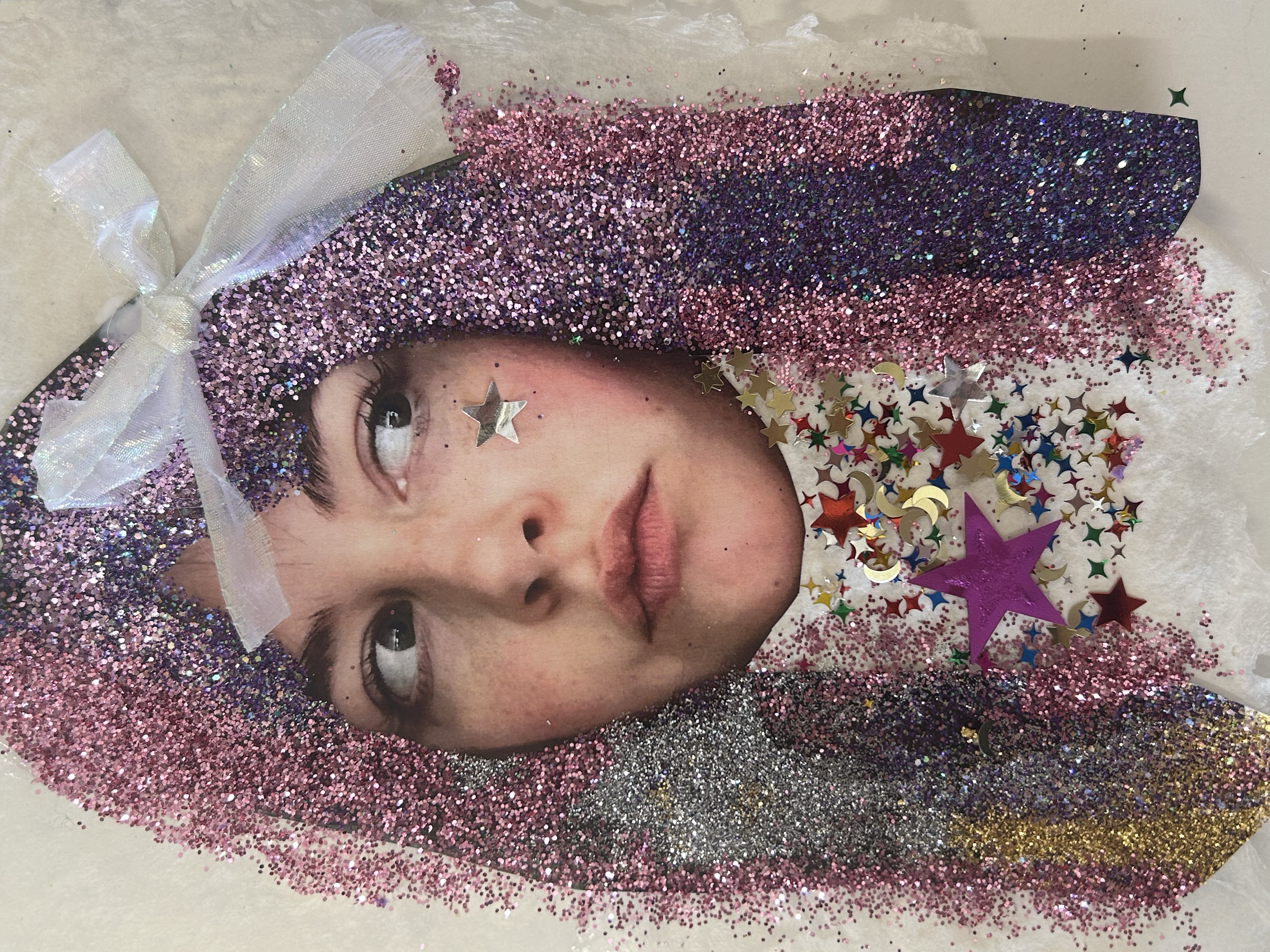 glitter selfie
