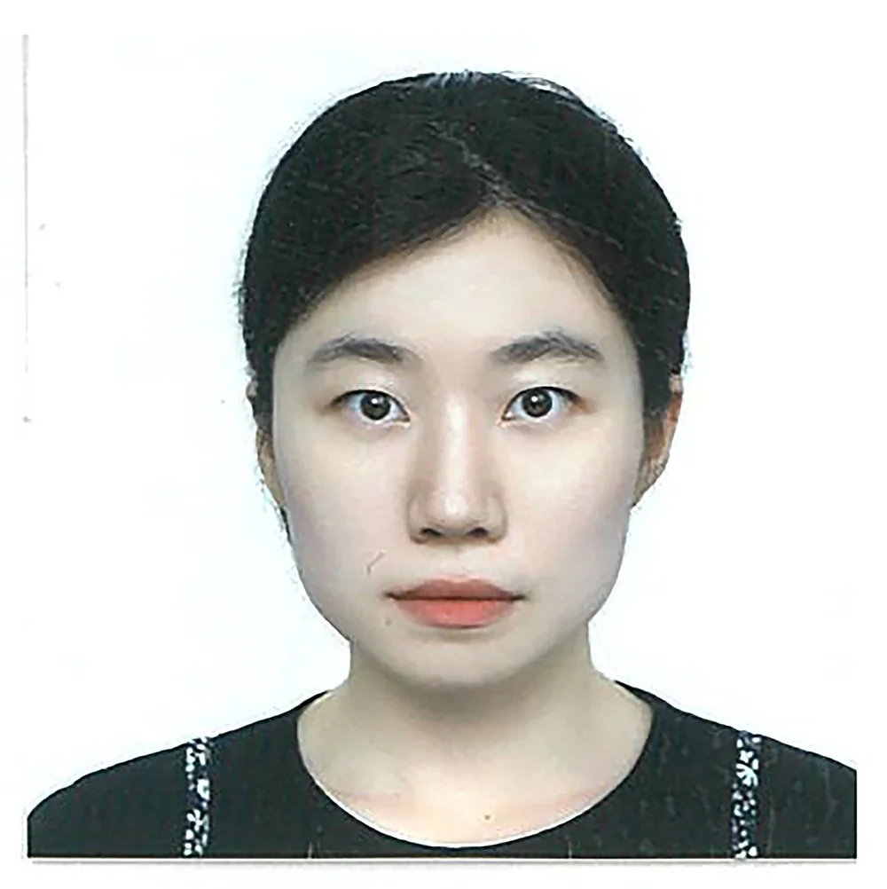 Artistic Exploration: Dismantling Canvas, Rebuilding Imagination