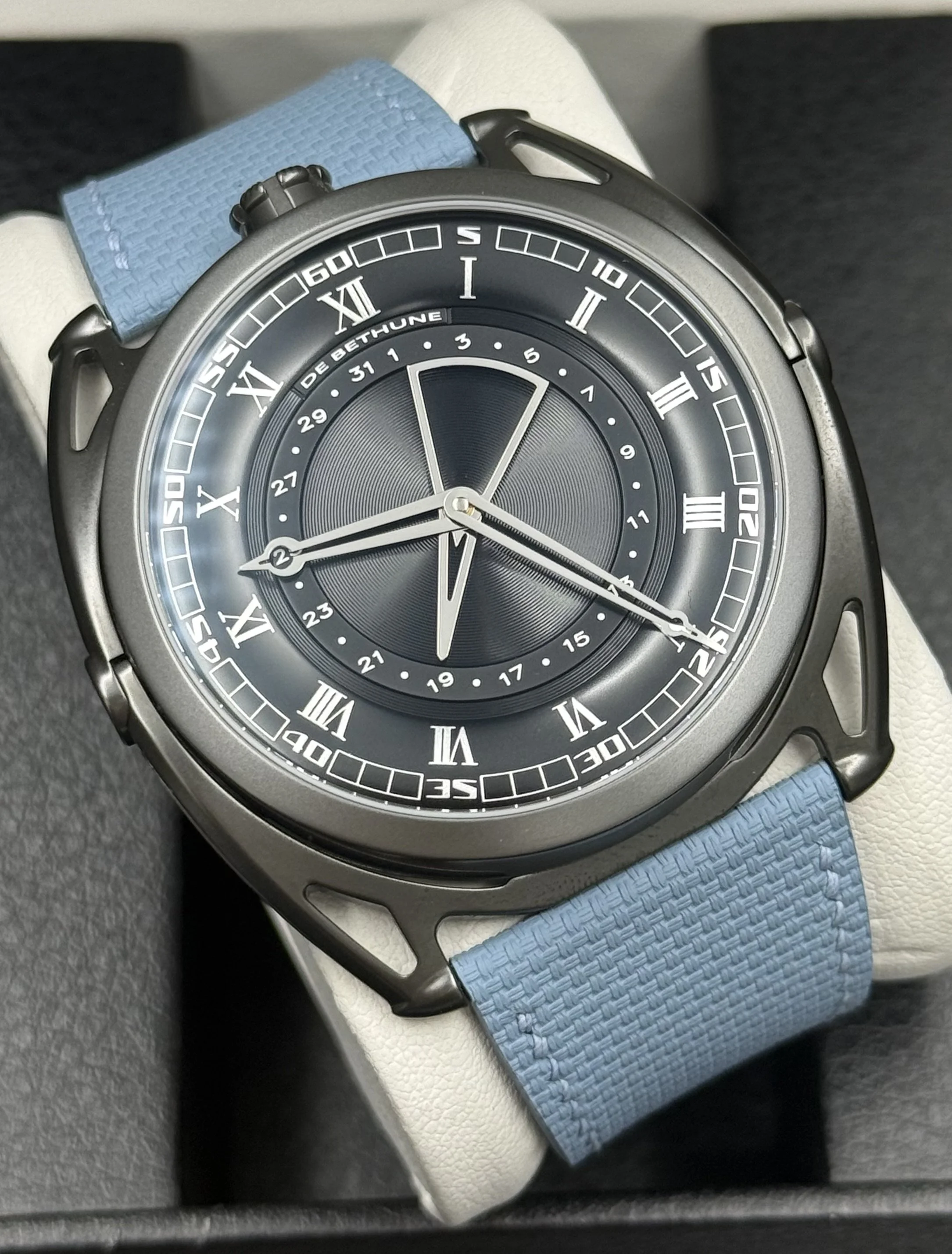 De Bethune DB27 Titan Hawk