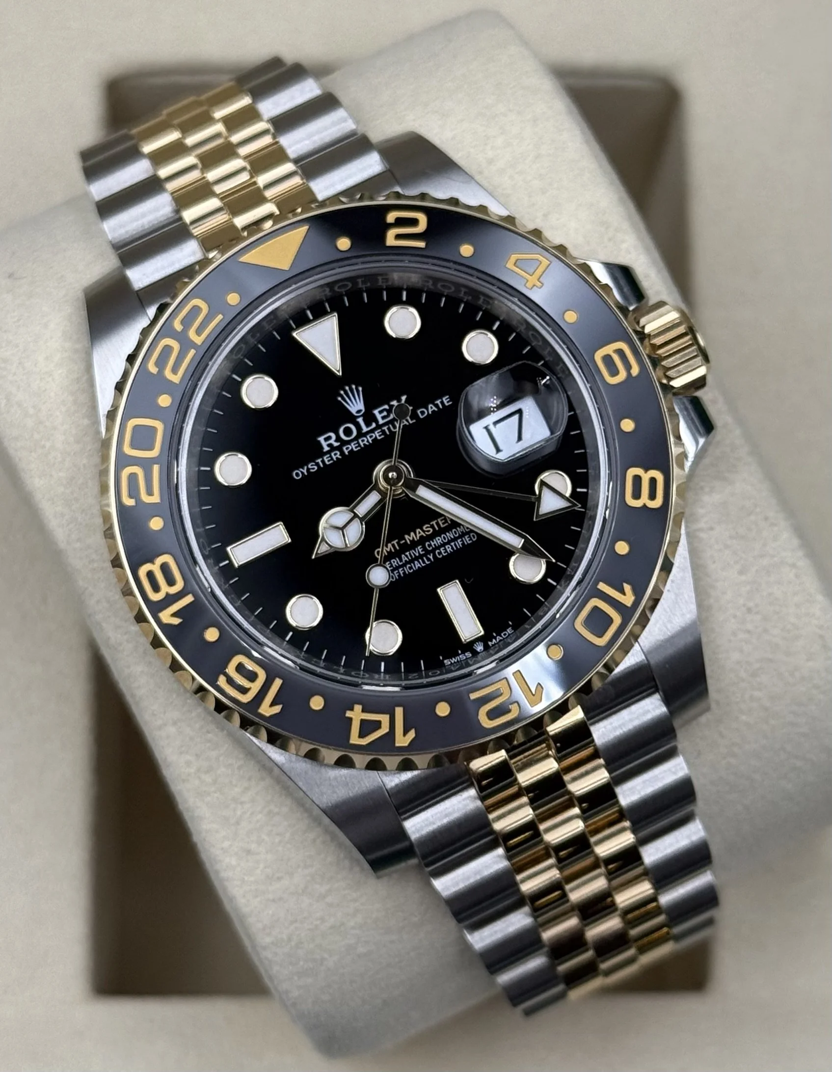 Rolex GMT-Master II 126713GRNR Bumblebee