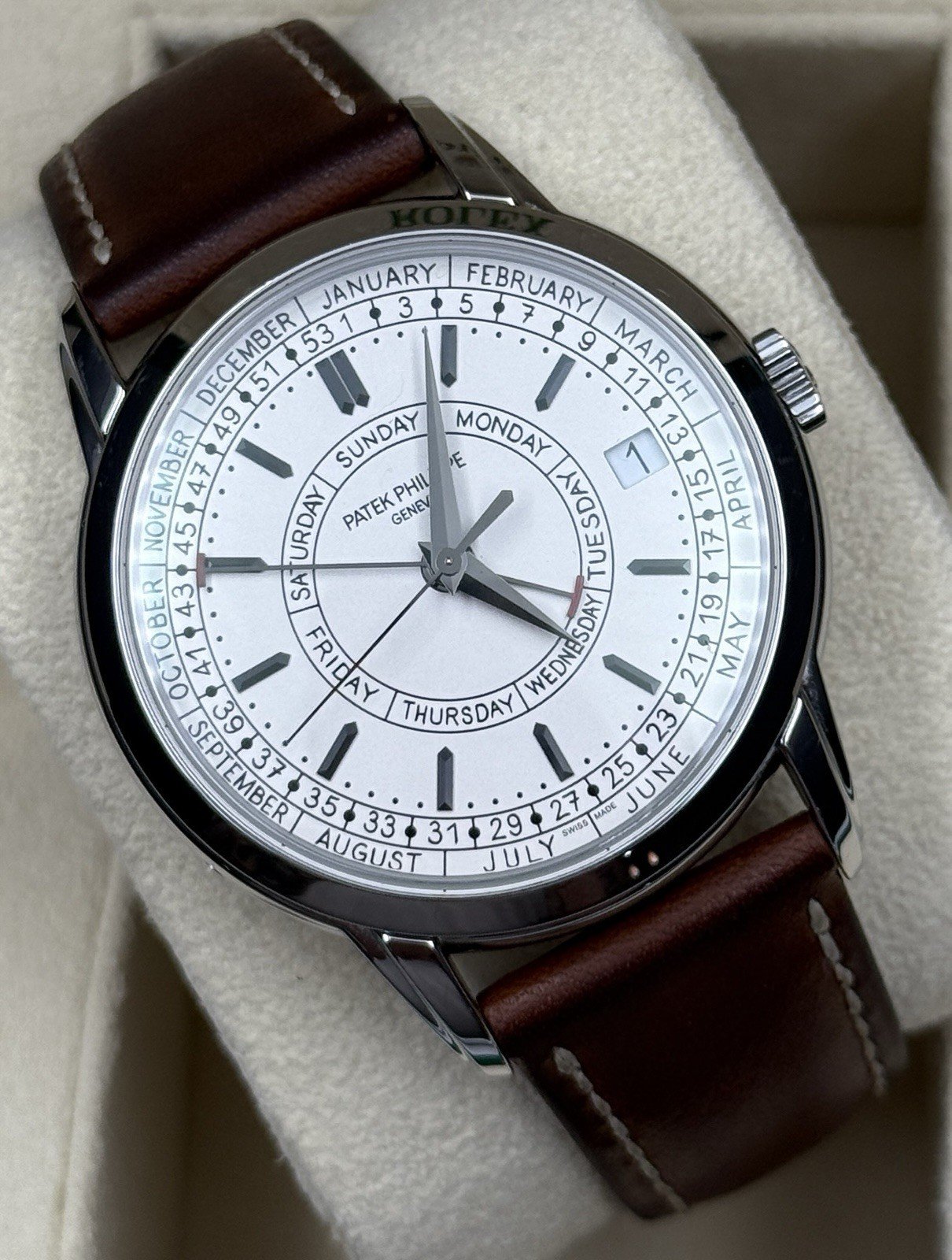 Patek Philippe Complications 5212A-001