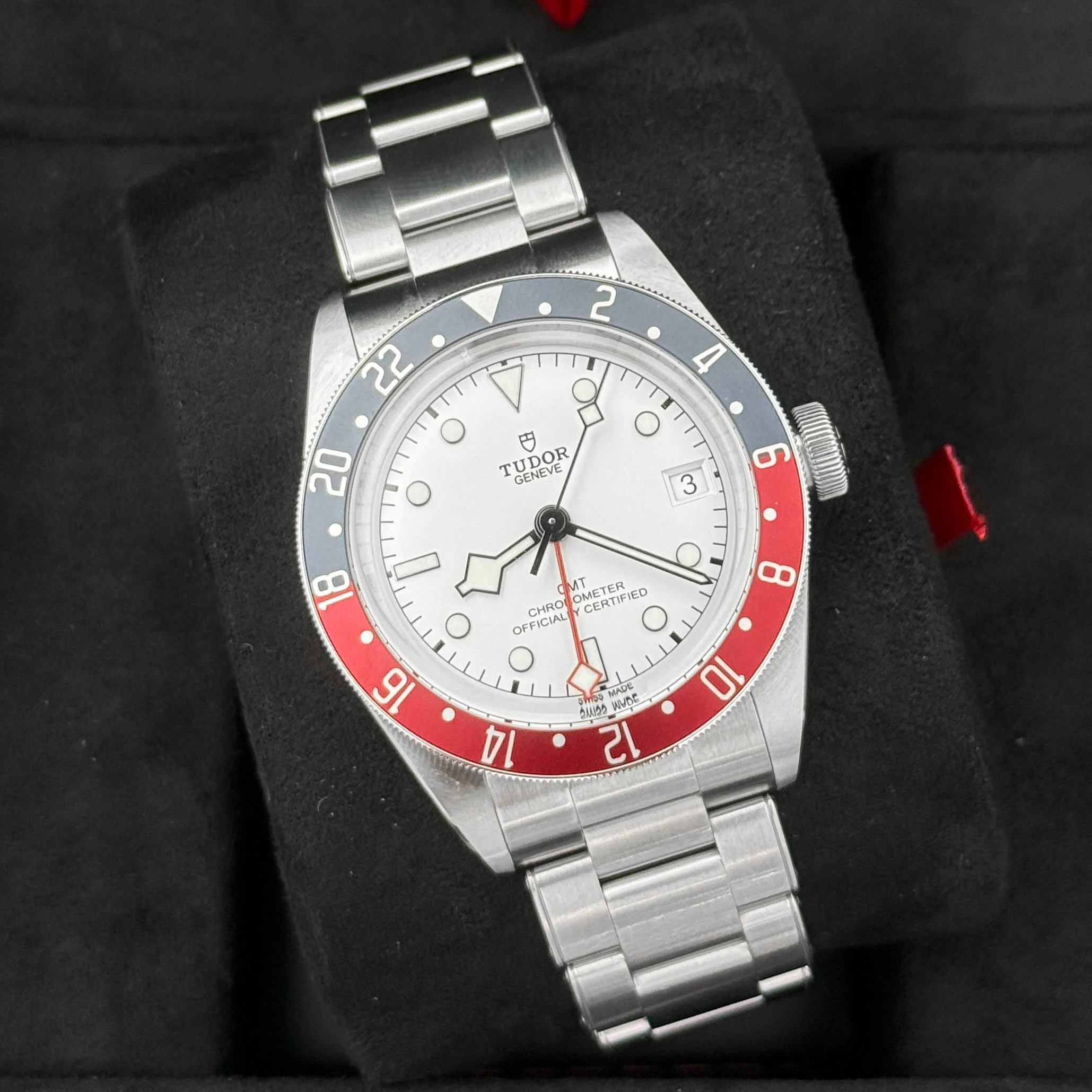 Tudor Black Bay GMT Pepsi 41mm Opaline Dial Steel Automatic Watch M79830RB-0010