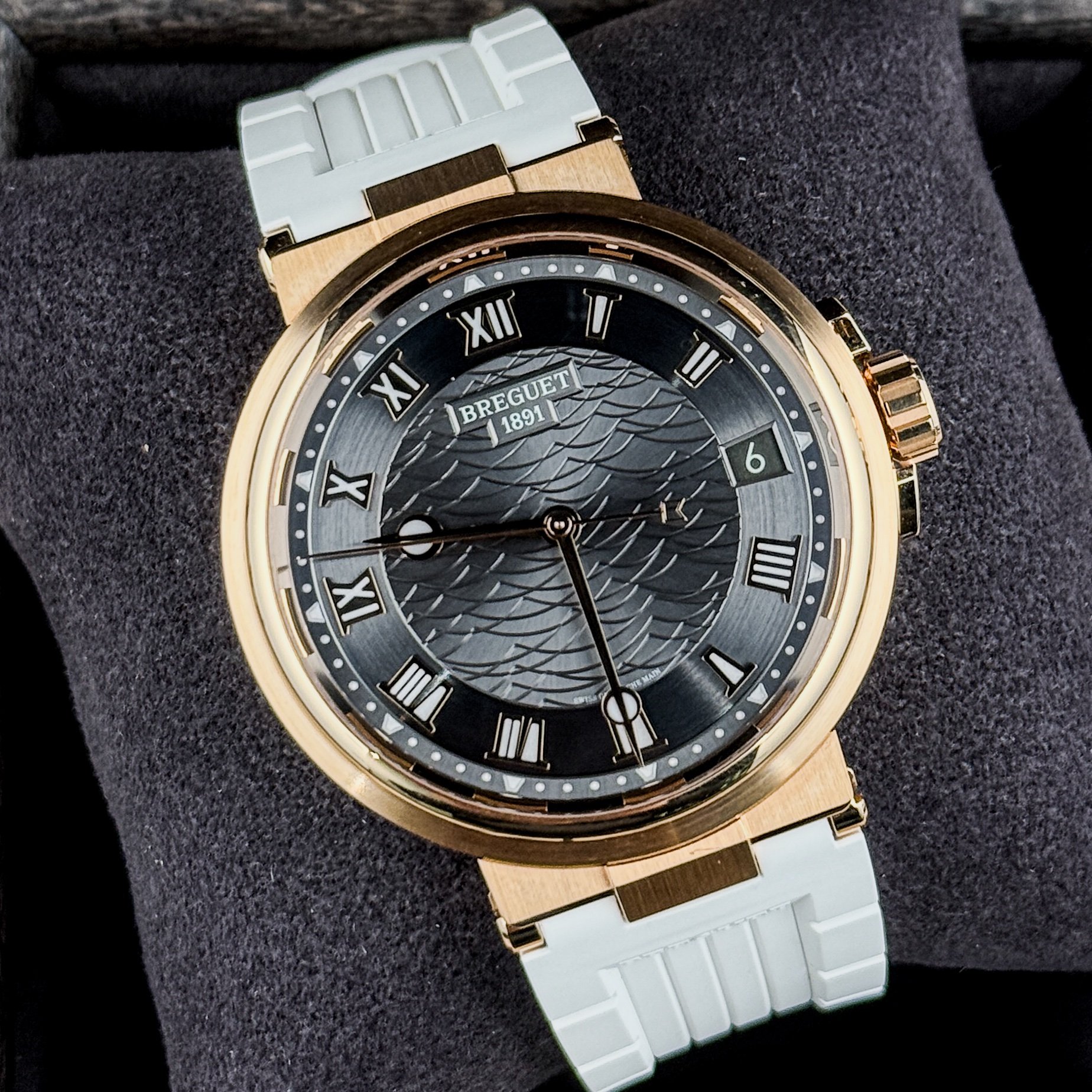 Breguet Marine Automatic 18k Rose Gold Slate Grey Dial 5517BRG39ZU 40MM