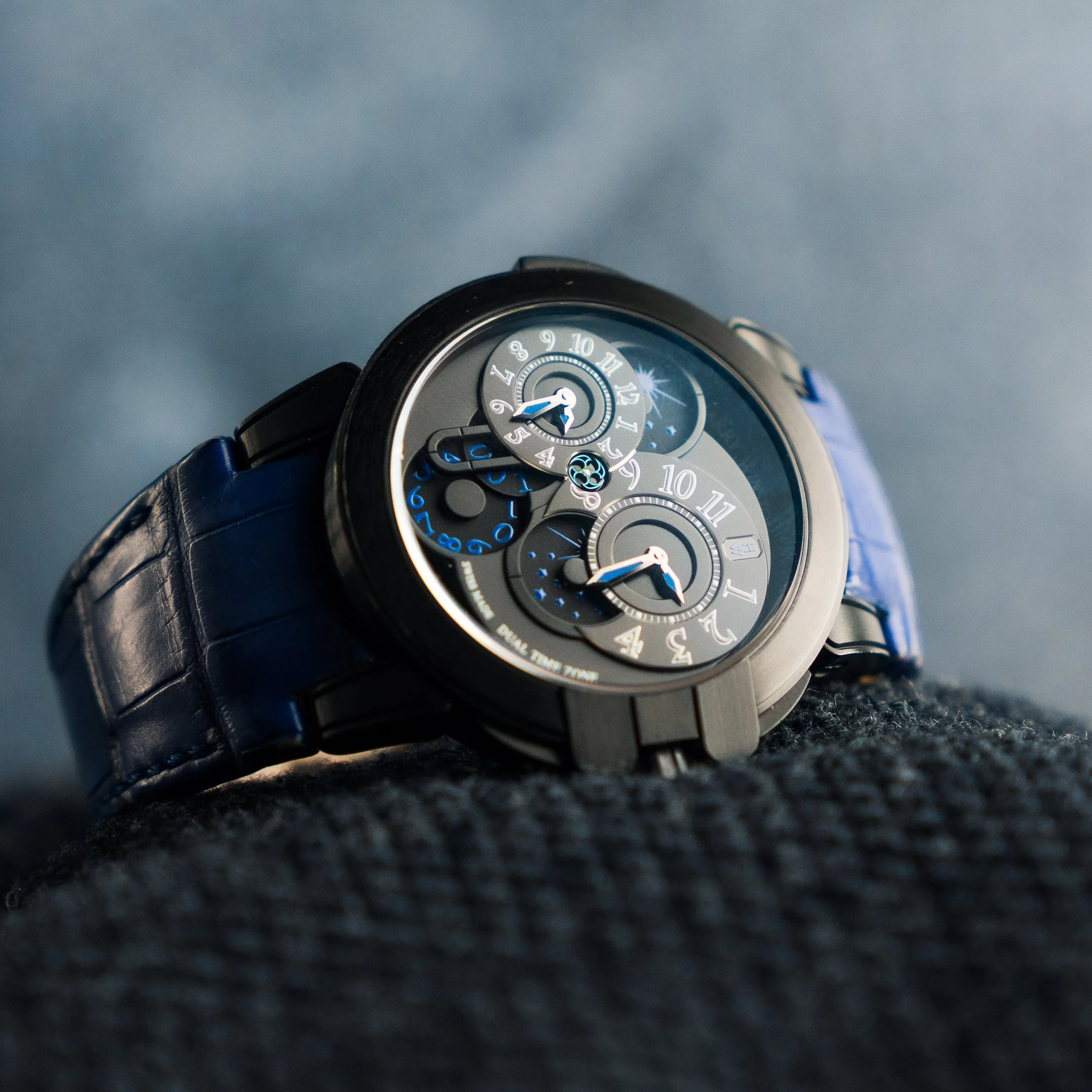 LUNA-0132-photo-02.jpg