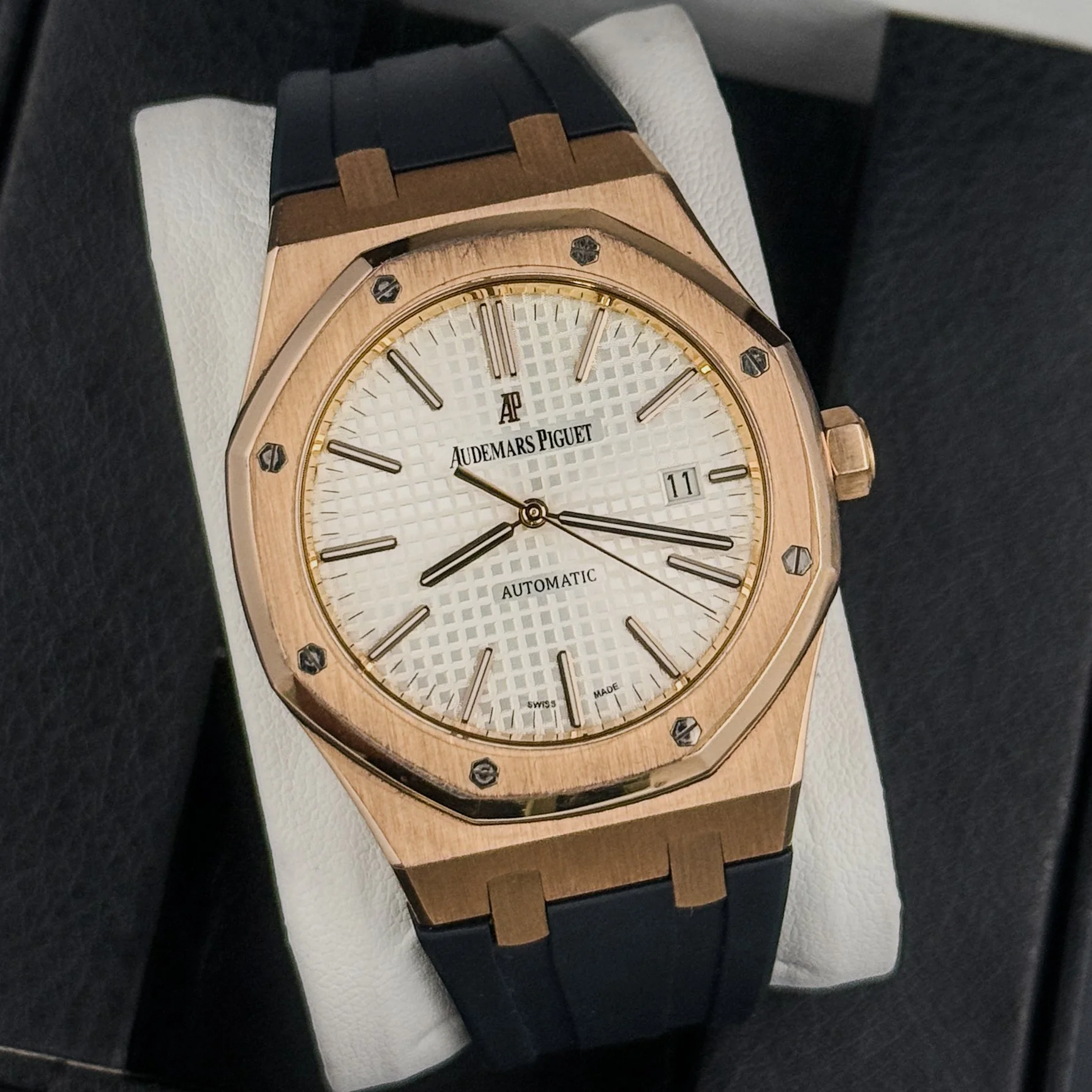 Audemars Piguet Royal Oak Rose Gold Silver Dial 41mm 15400OR